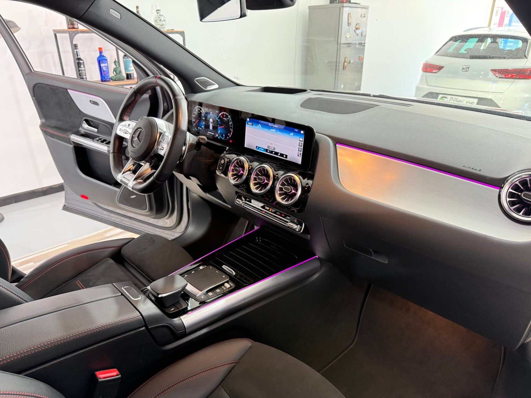 MERCEDES-BENZ GLA AMG 45 S 4MATIC