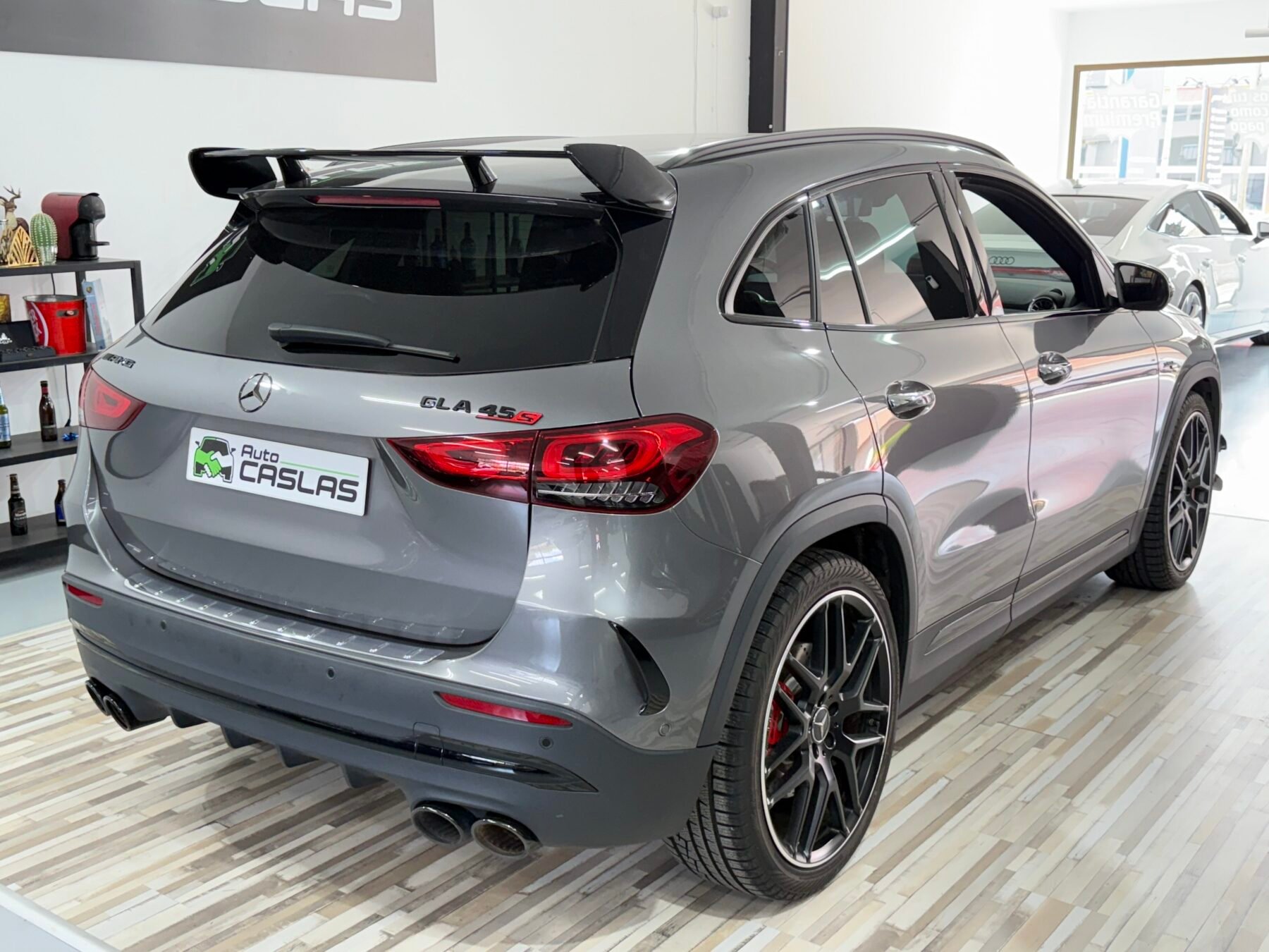 MERCEDES-BENZ GLA AMG 45 S 4MATIC