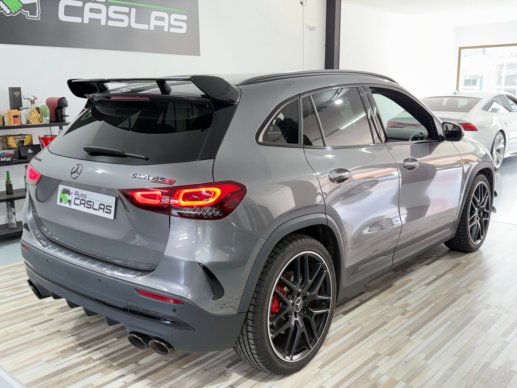 MERCEDES-BENZ GLA AMG 45 S 4MATIC