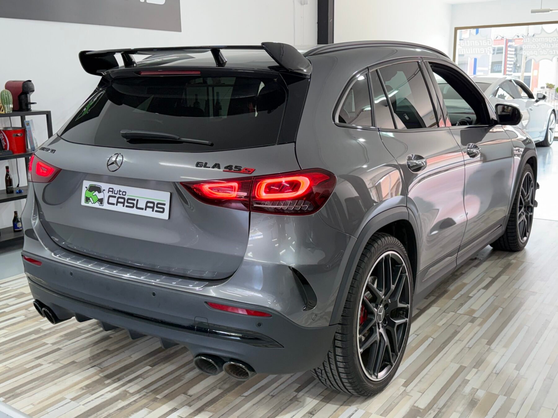 MERCEDES-BENZ GLA AMG 45 S 4MATIC