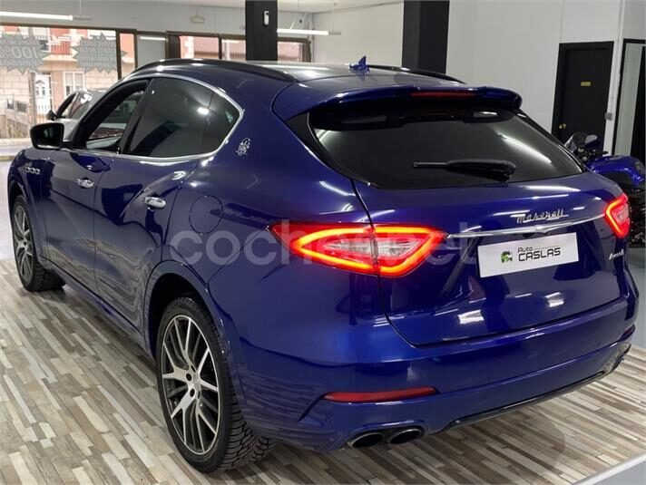 MASERATI Levante V6 275 HP D AWD GranSport