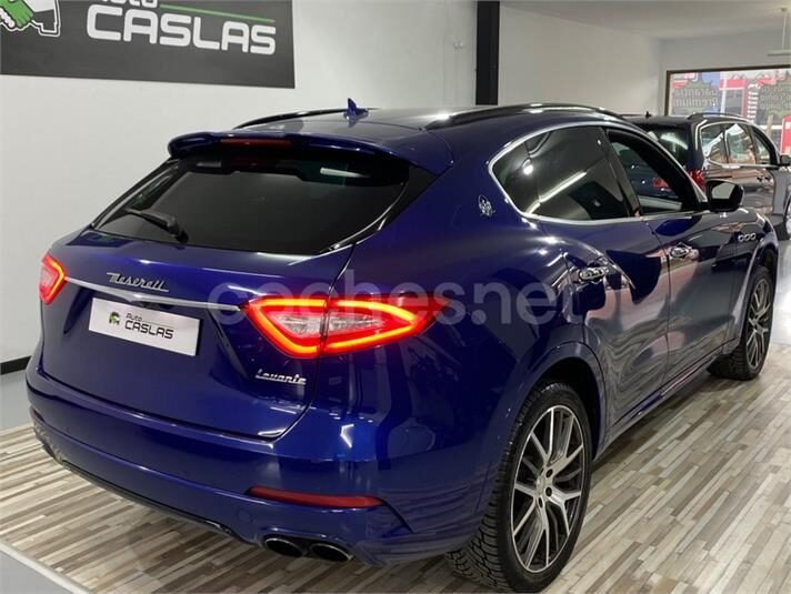 MASERATI Levante V6 275 HP D AWD GranSport