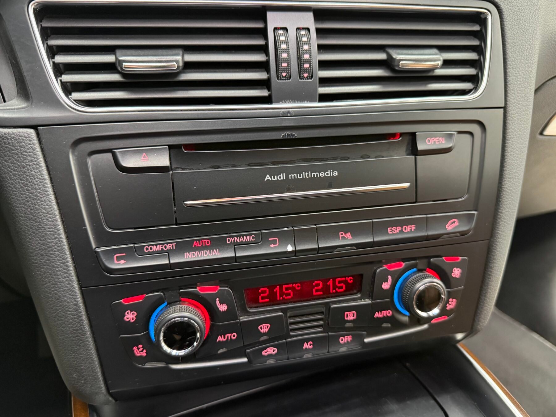 AUDI Q5 3.0 V6 TDI 240CV 