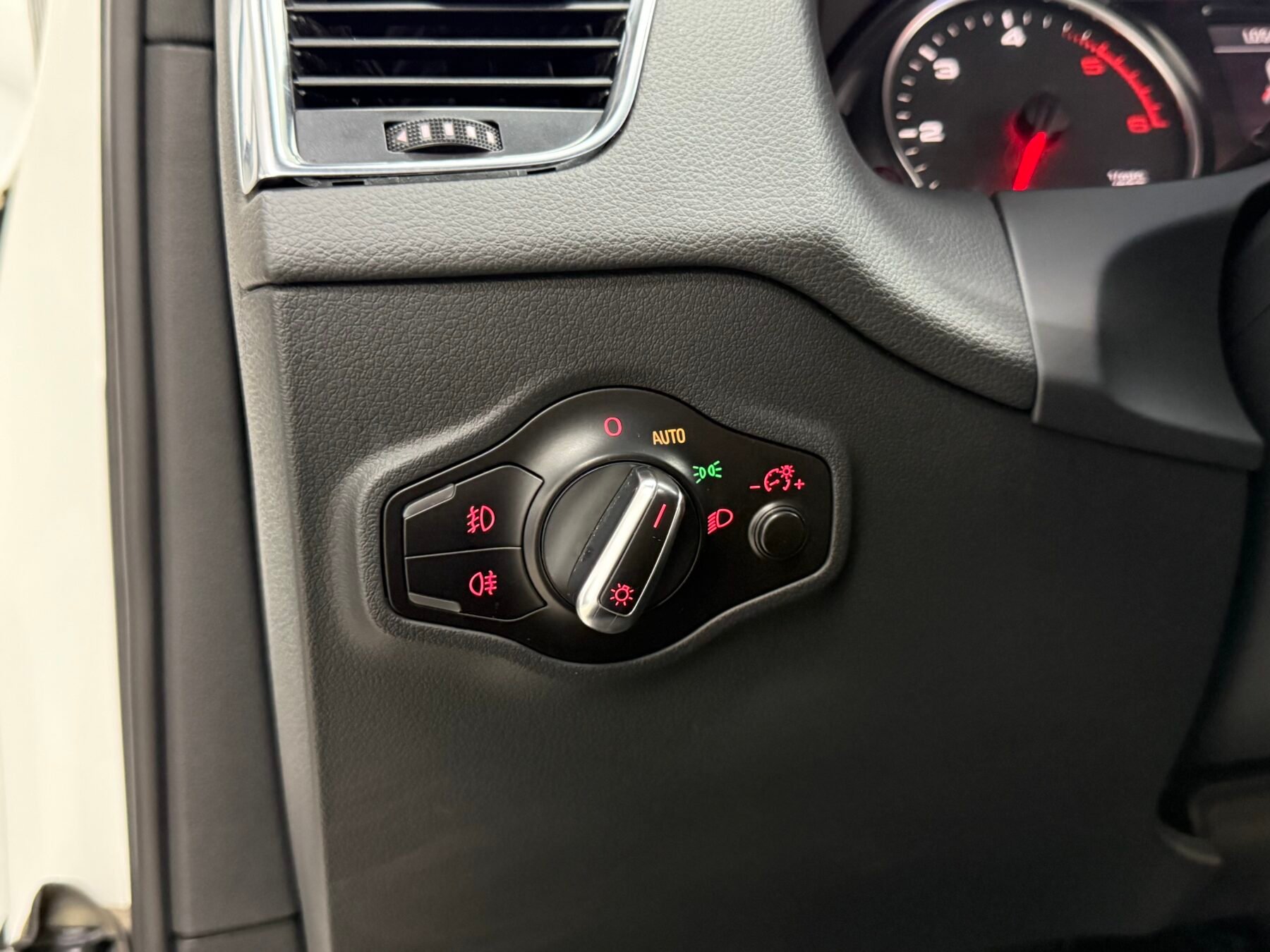 AUDI Q5 3.0 V6 TDI 240CV 