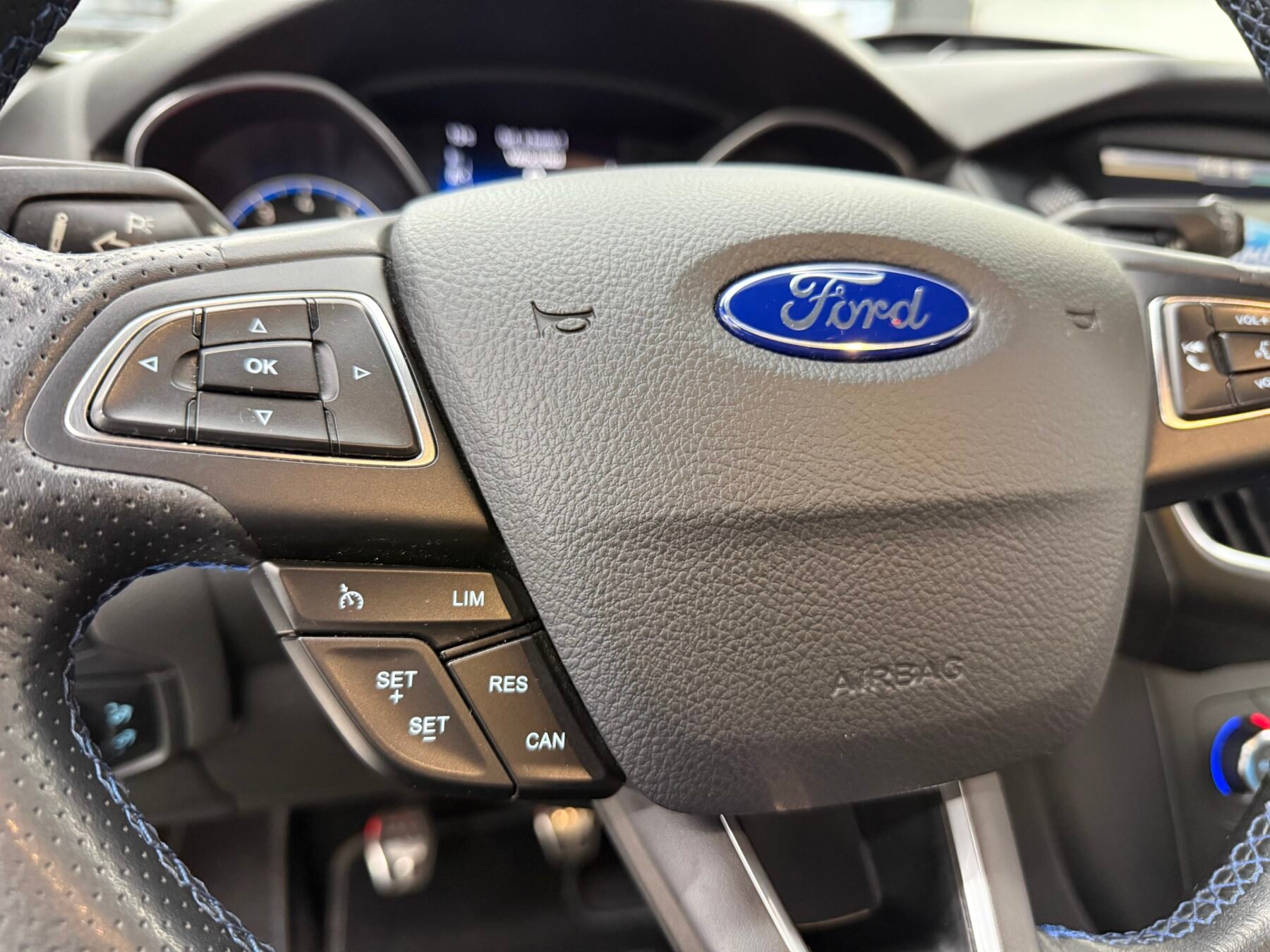 FORD FOCUS  FOCUS RS MK3