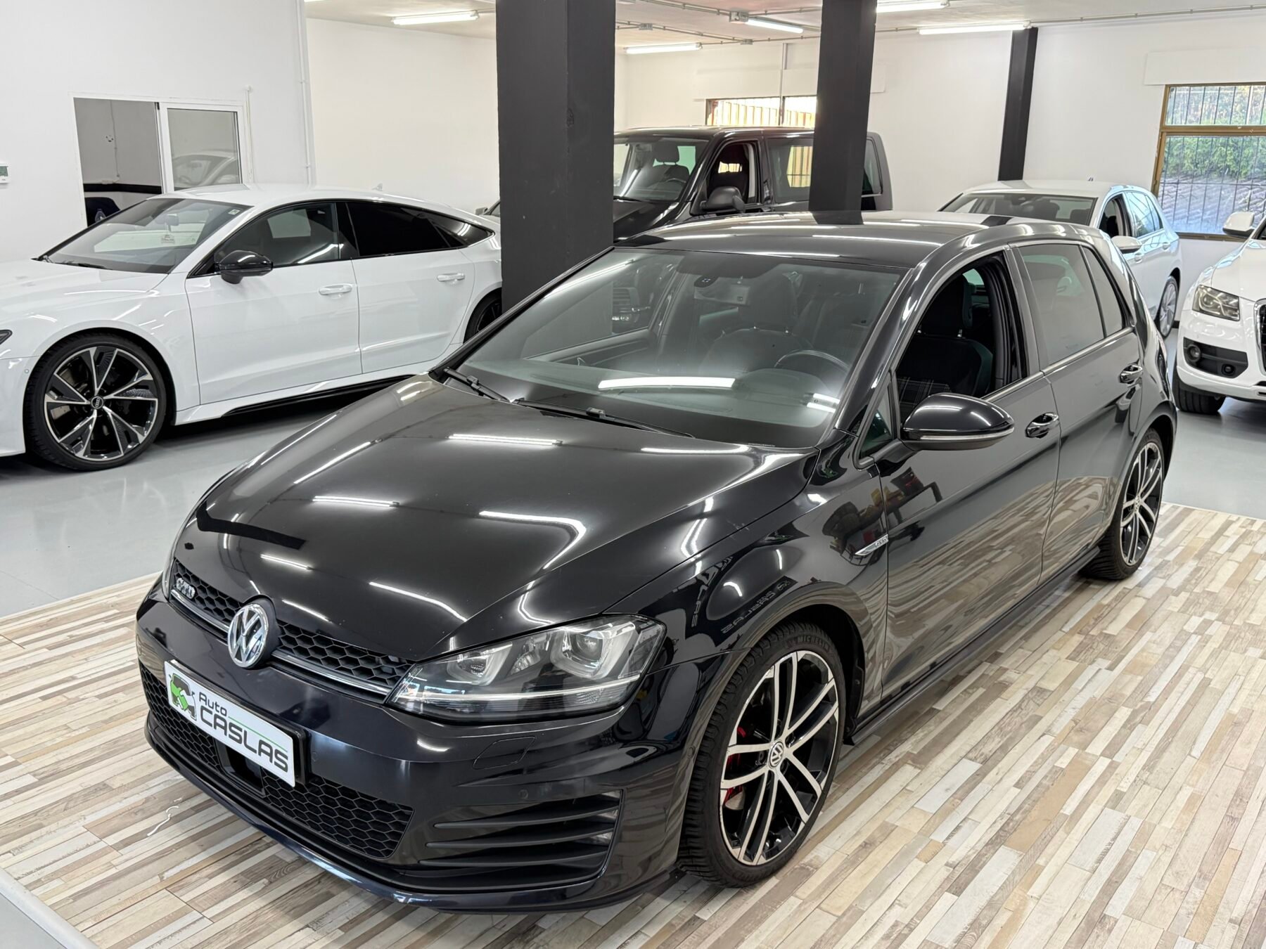 VOLKSWAGEN Golf GTD 184CV