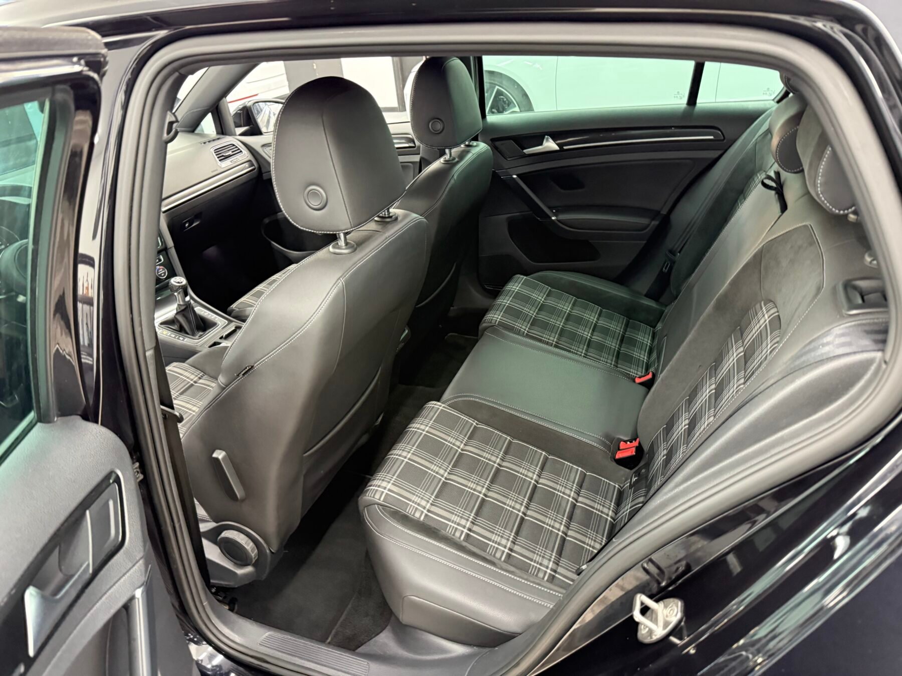 VOLKSWAGEN Golf GTD 184CV