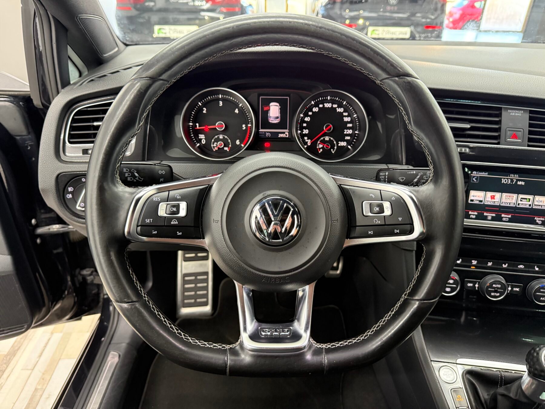 VOLKSWAGEN Golf GTD 184CV