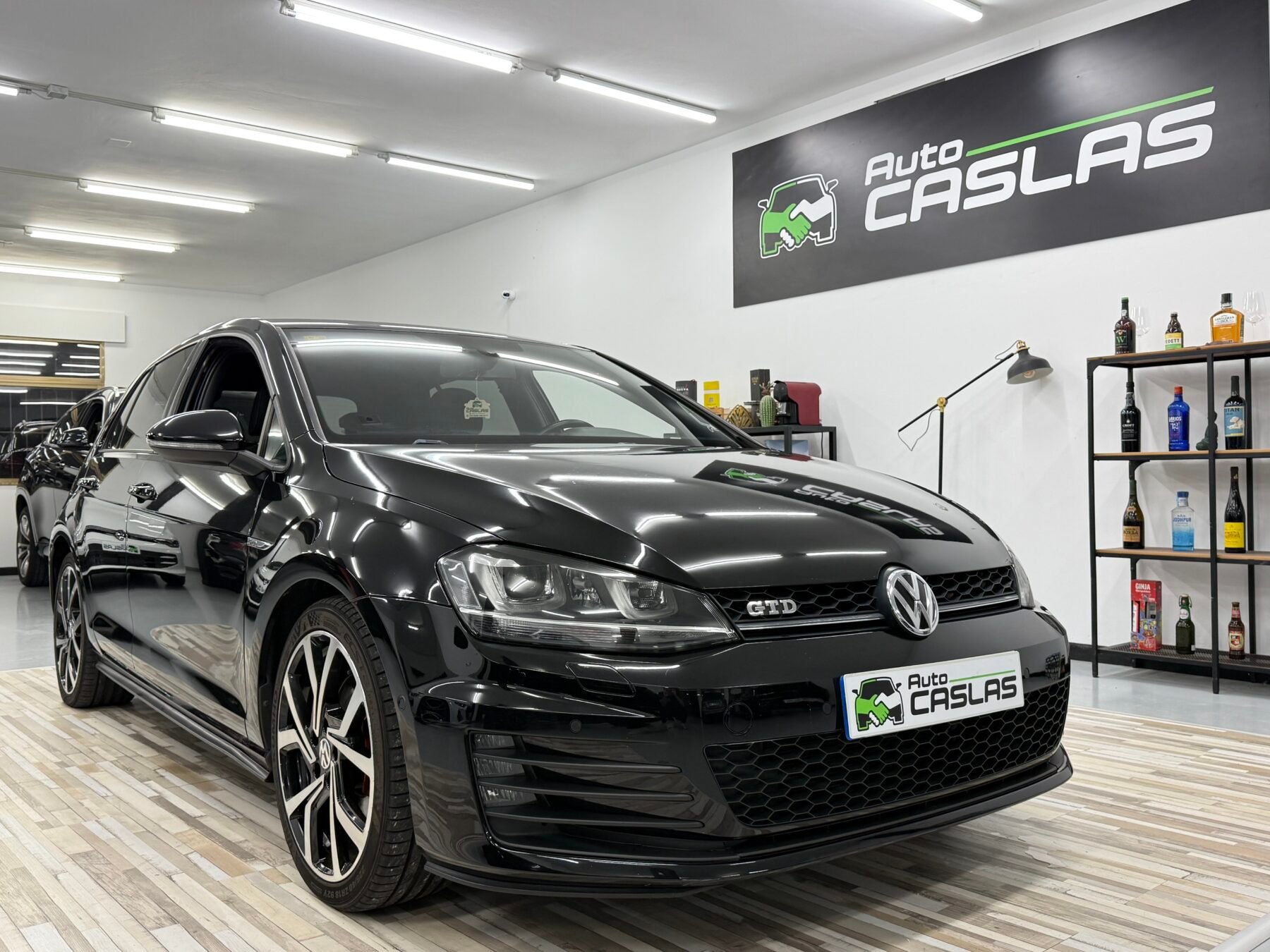 VOLKSWAGEN Golf GTD 