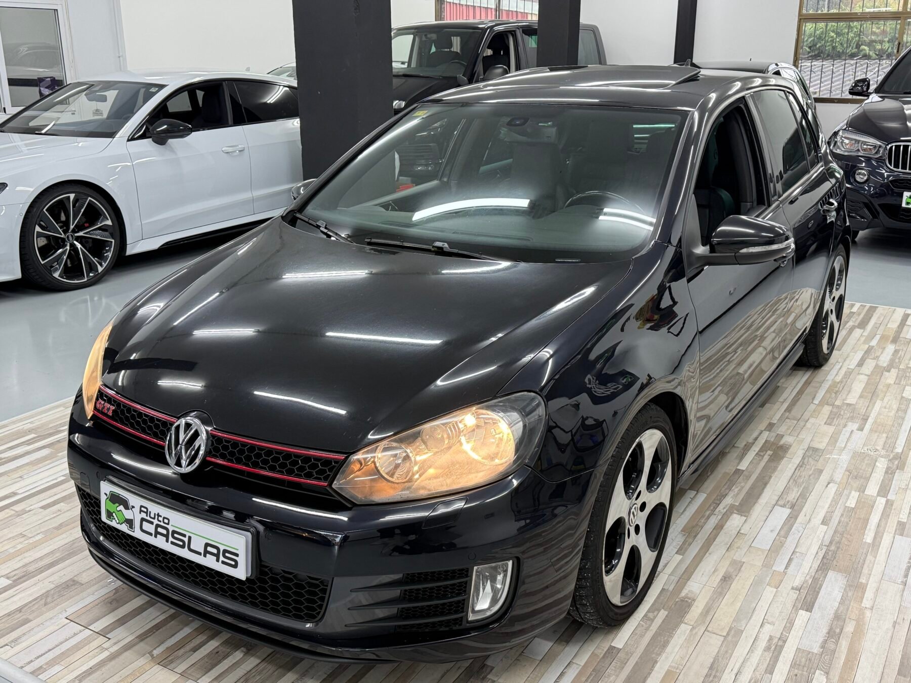 VOLKSWAGEN Golf GTI VI DSG