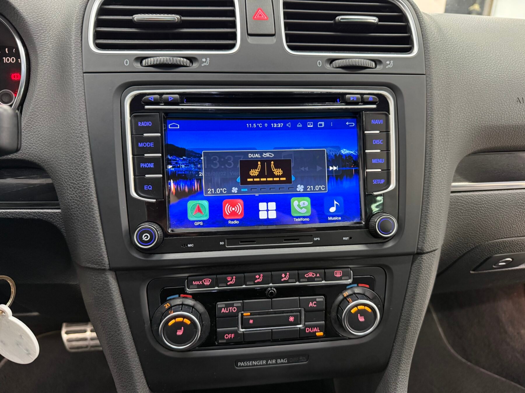 VOLKSWAGEN Golf GTI VI DSG