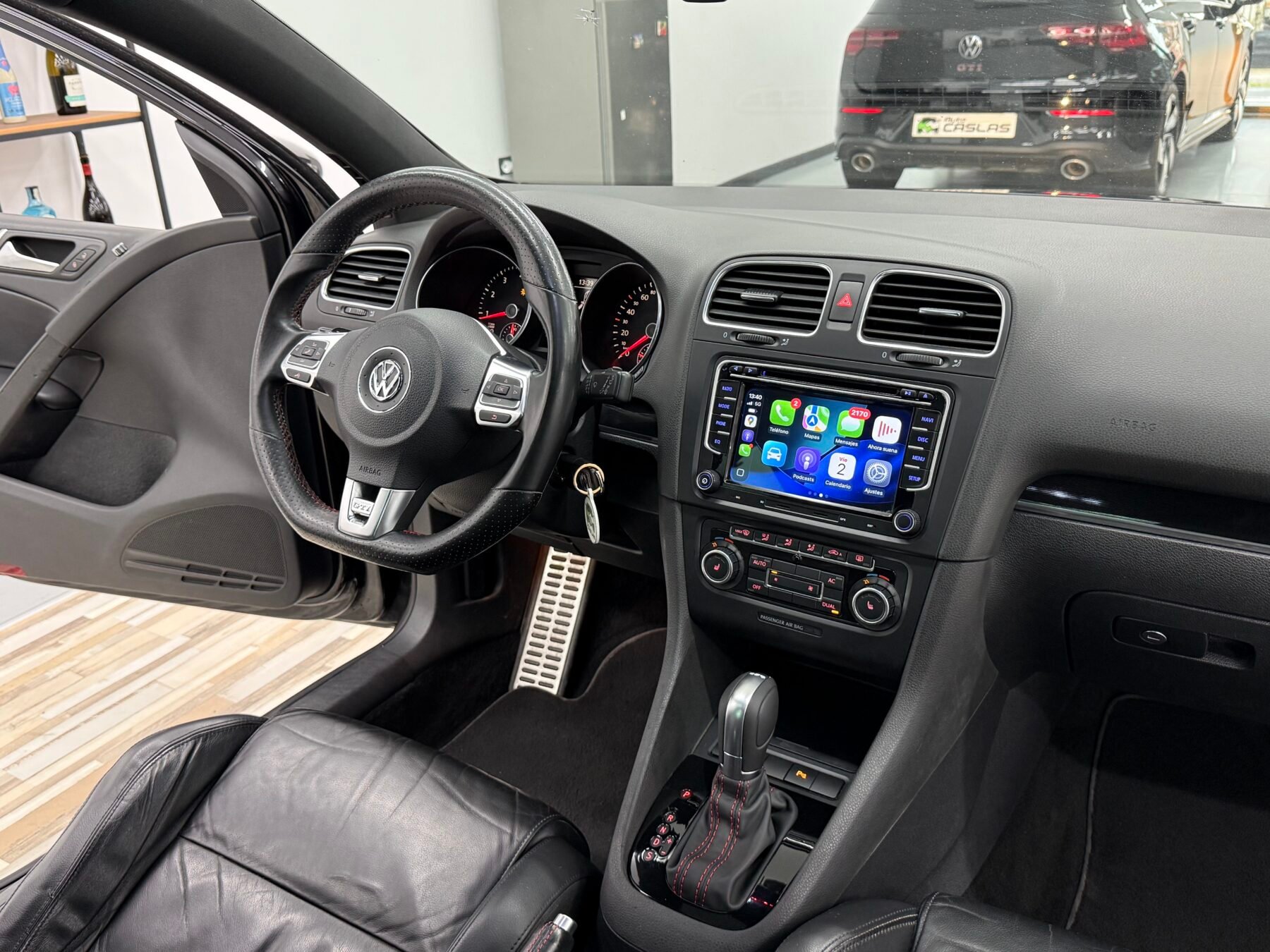 VOLKSWAGEN Golf GTI VI DSG