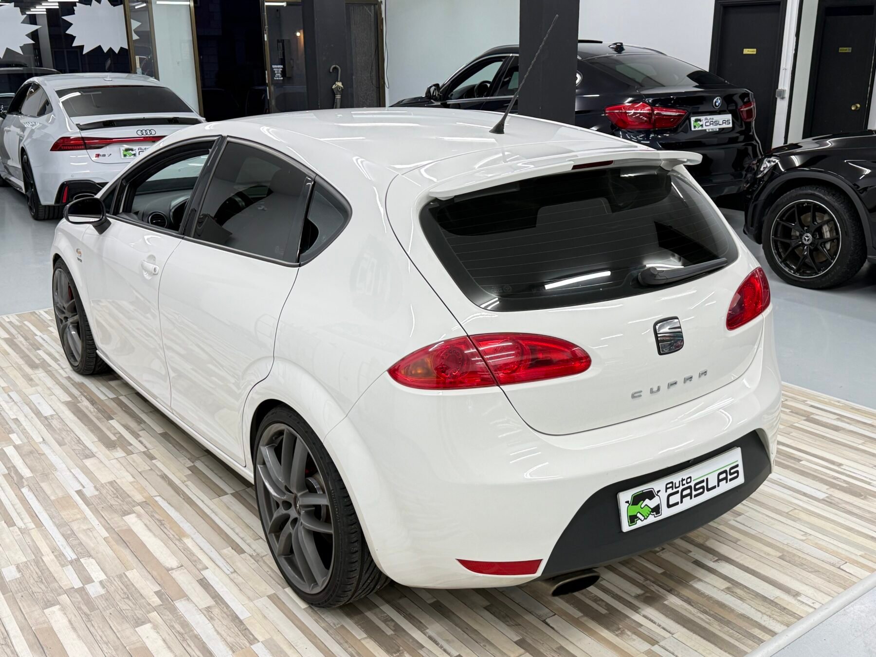SEAT LEON Cupra