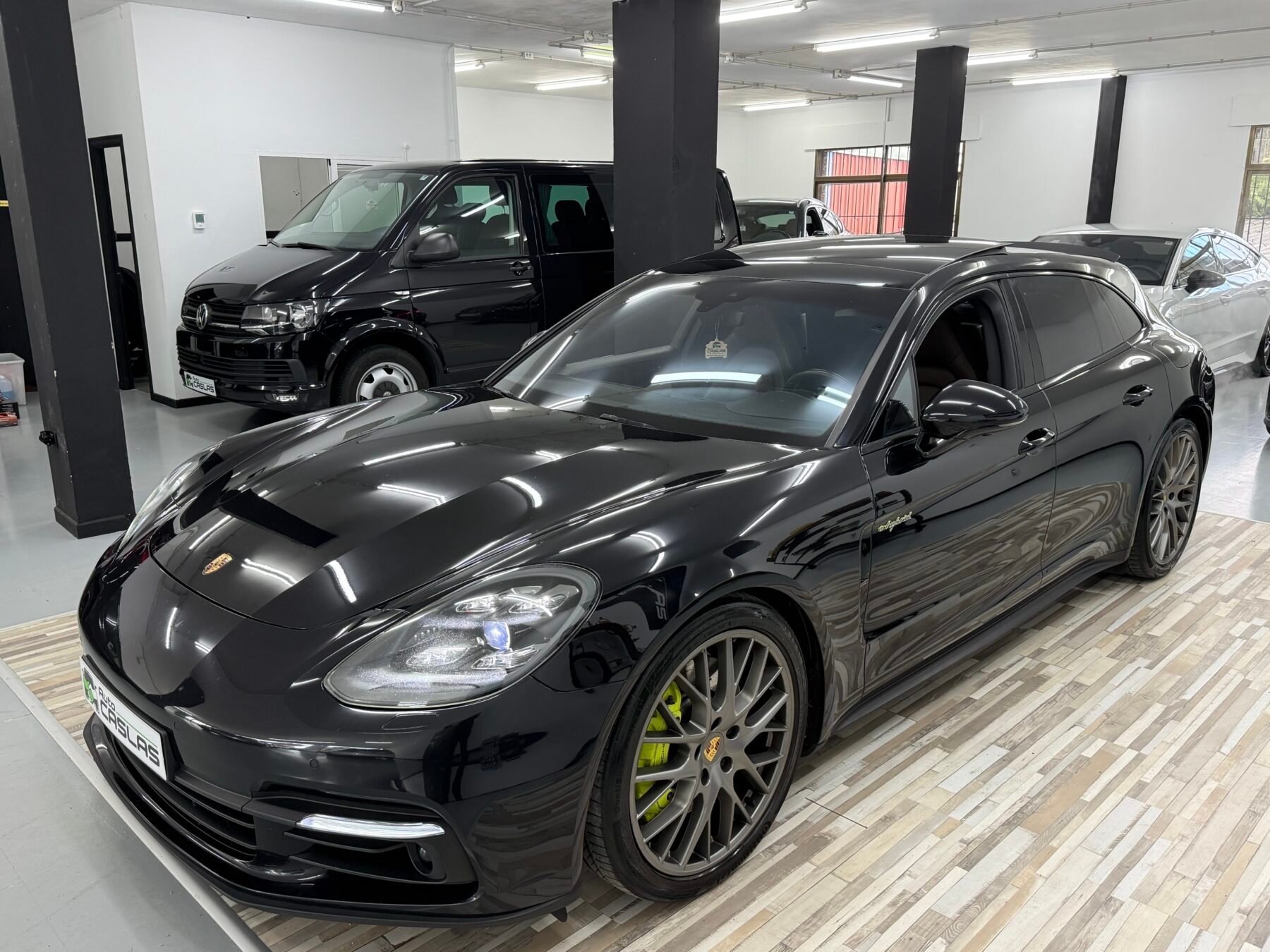 PORSCHE Panamera 4 E-Hybrid Sport Turismo 