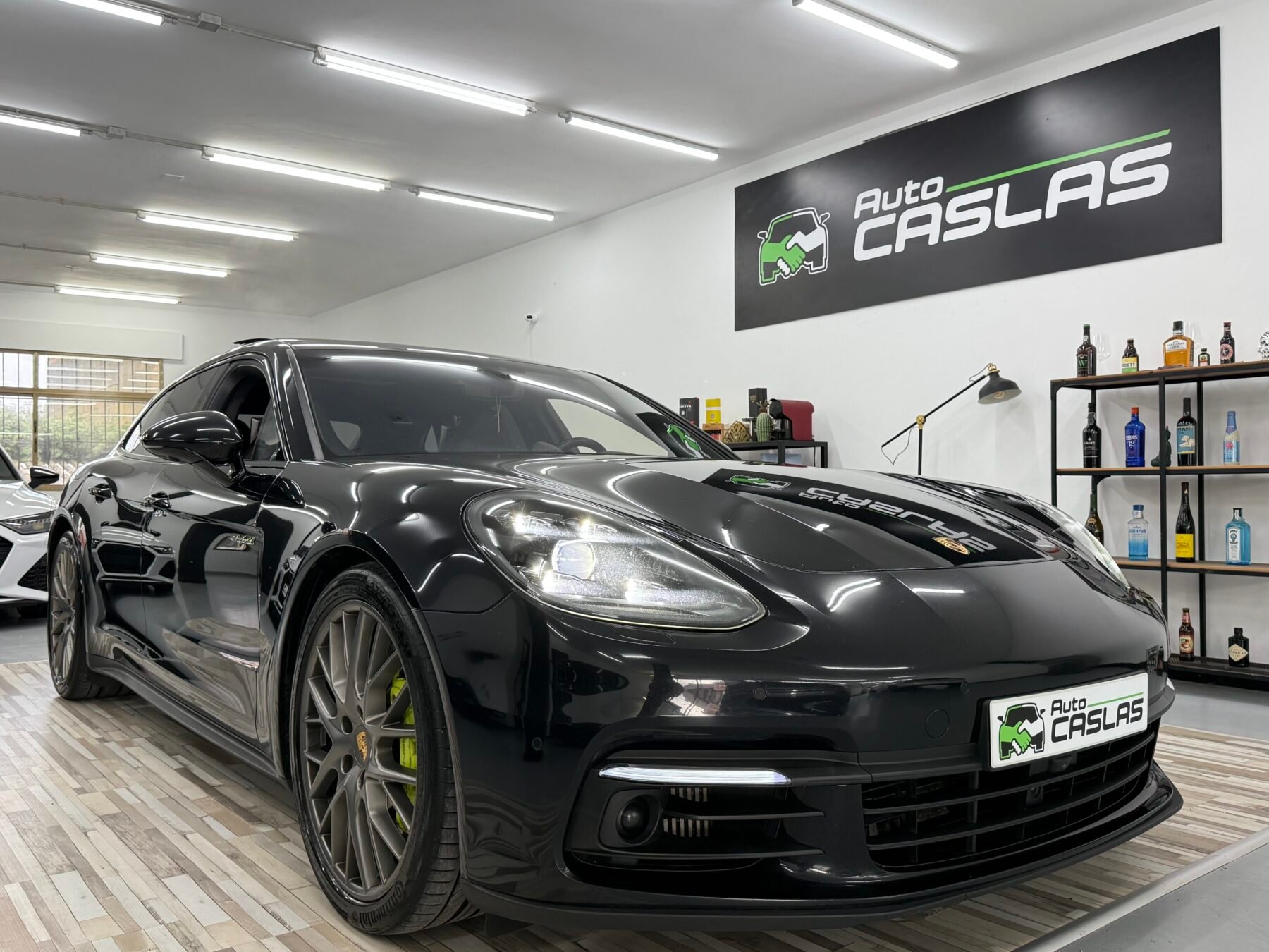 PORSCHE Panamera 4 E-Hybrid Sport Turismo 