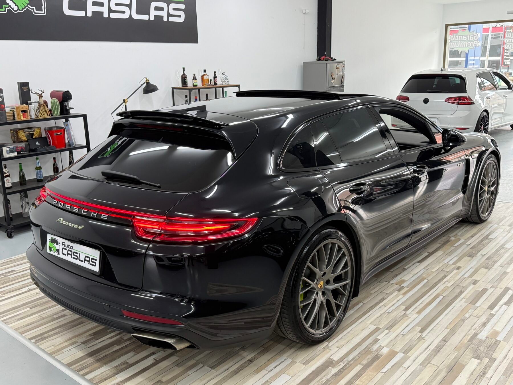 PORSCHE Panamera 4 E-Hybrid Sport Turismo 