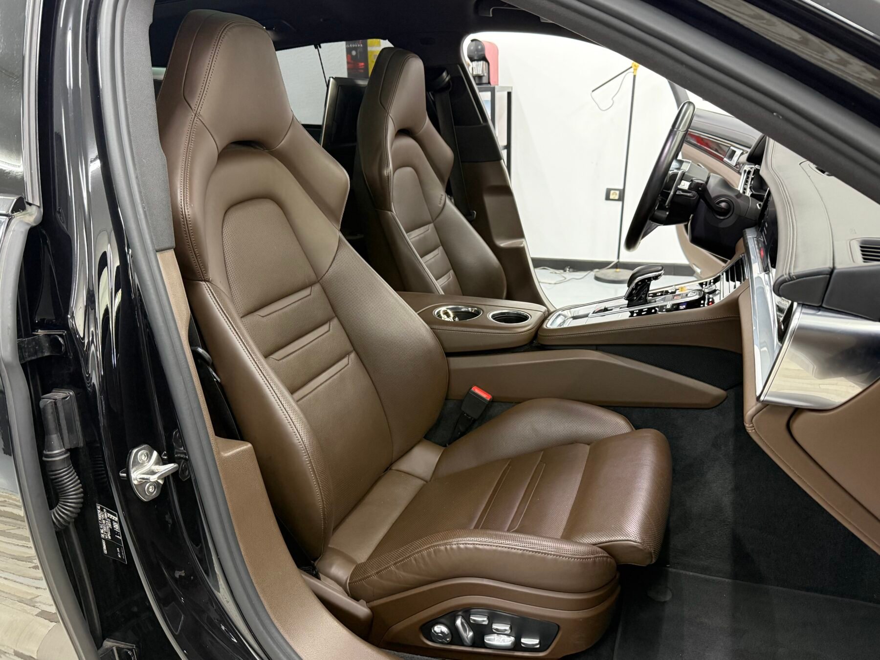 PORSCHE Panamera 4 E-Hybrid Sport Turismo 