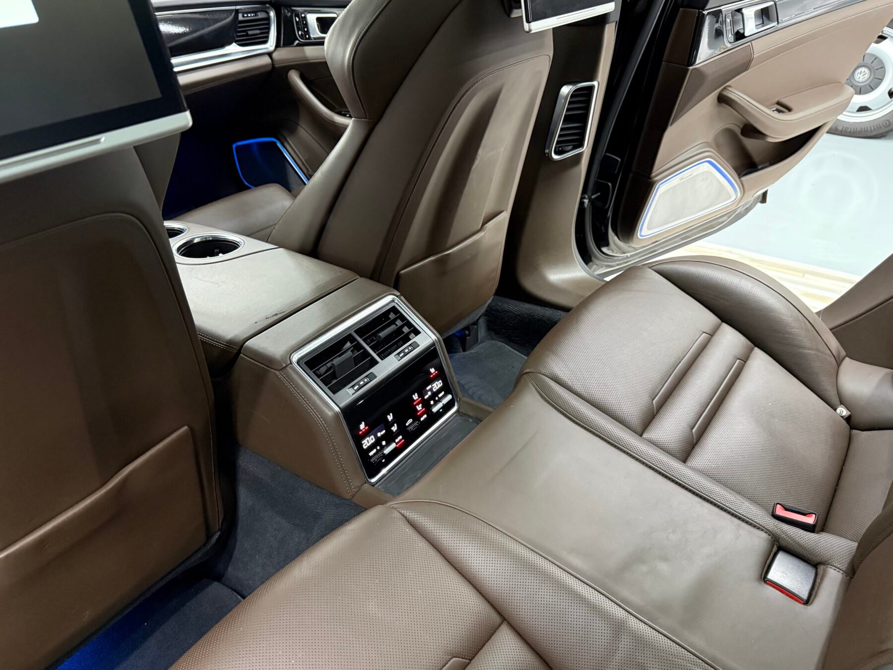 PORSCHE Panamera 4 E-Hybrid Sport Turismo 