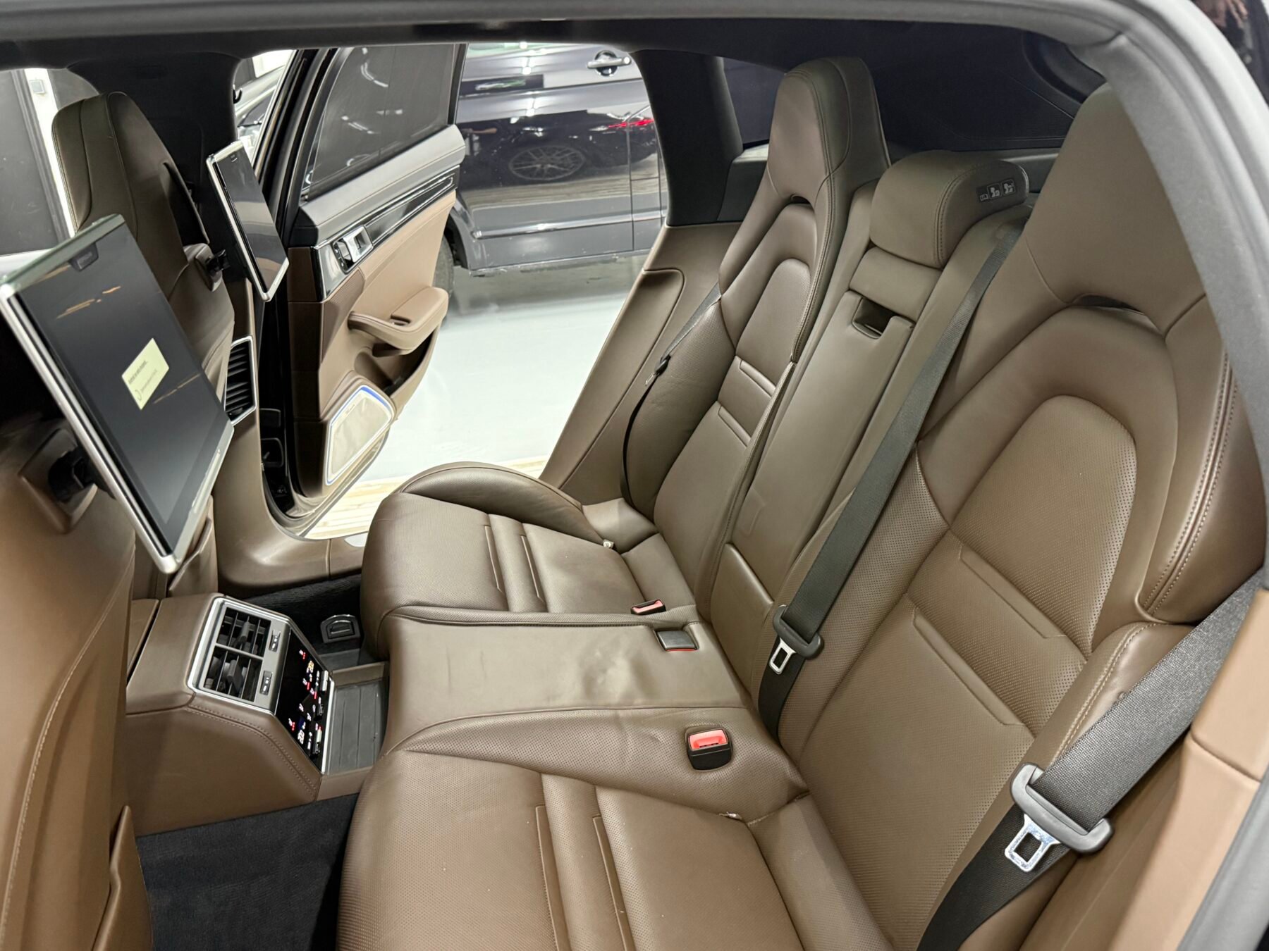 PORSCHE Panamera 4 E-Hybrid Sport Turismo 