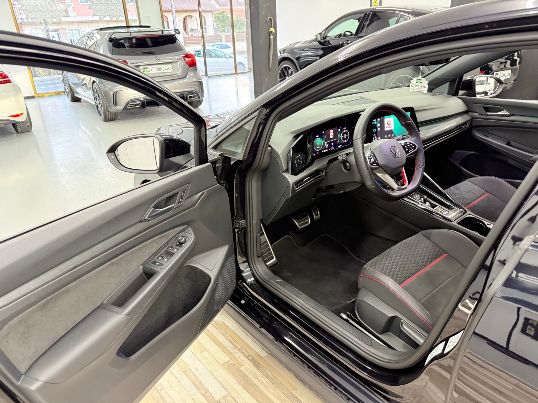 VOLKSWAGEN Golf GTI 8 CLUBSPORT