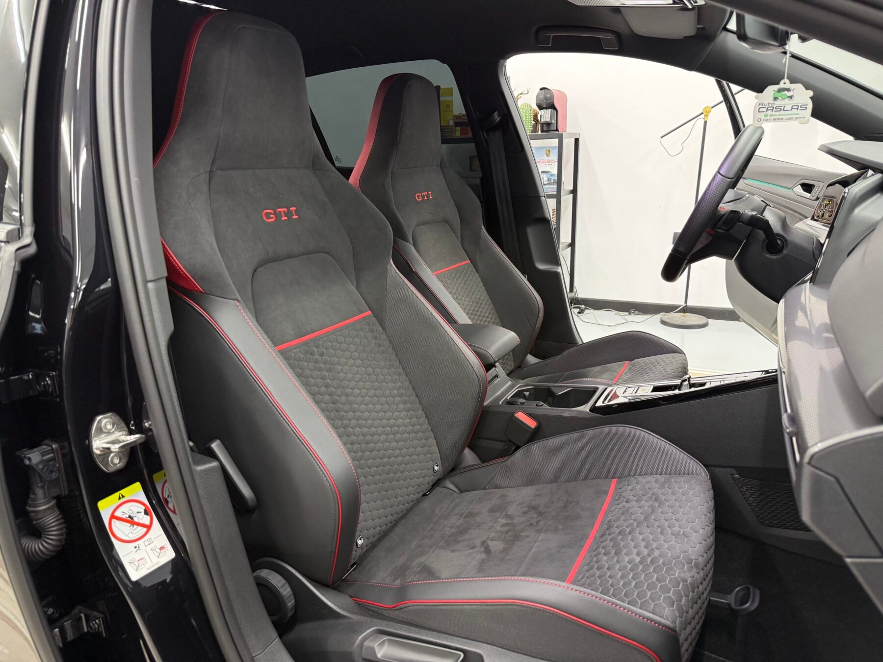 VOLKSWAGEN Golf GTI 8 CLUBSPORT