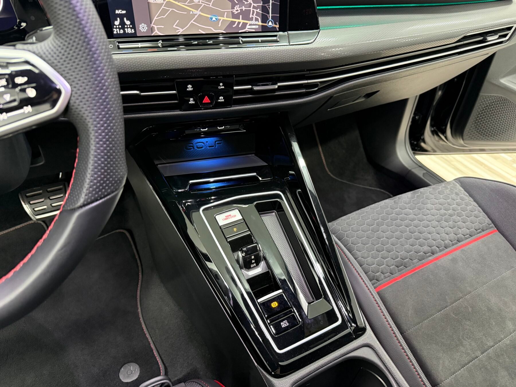 VOLKSWAGEN Golf GTI 8 CLUBSPORT