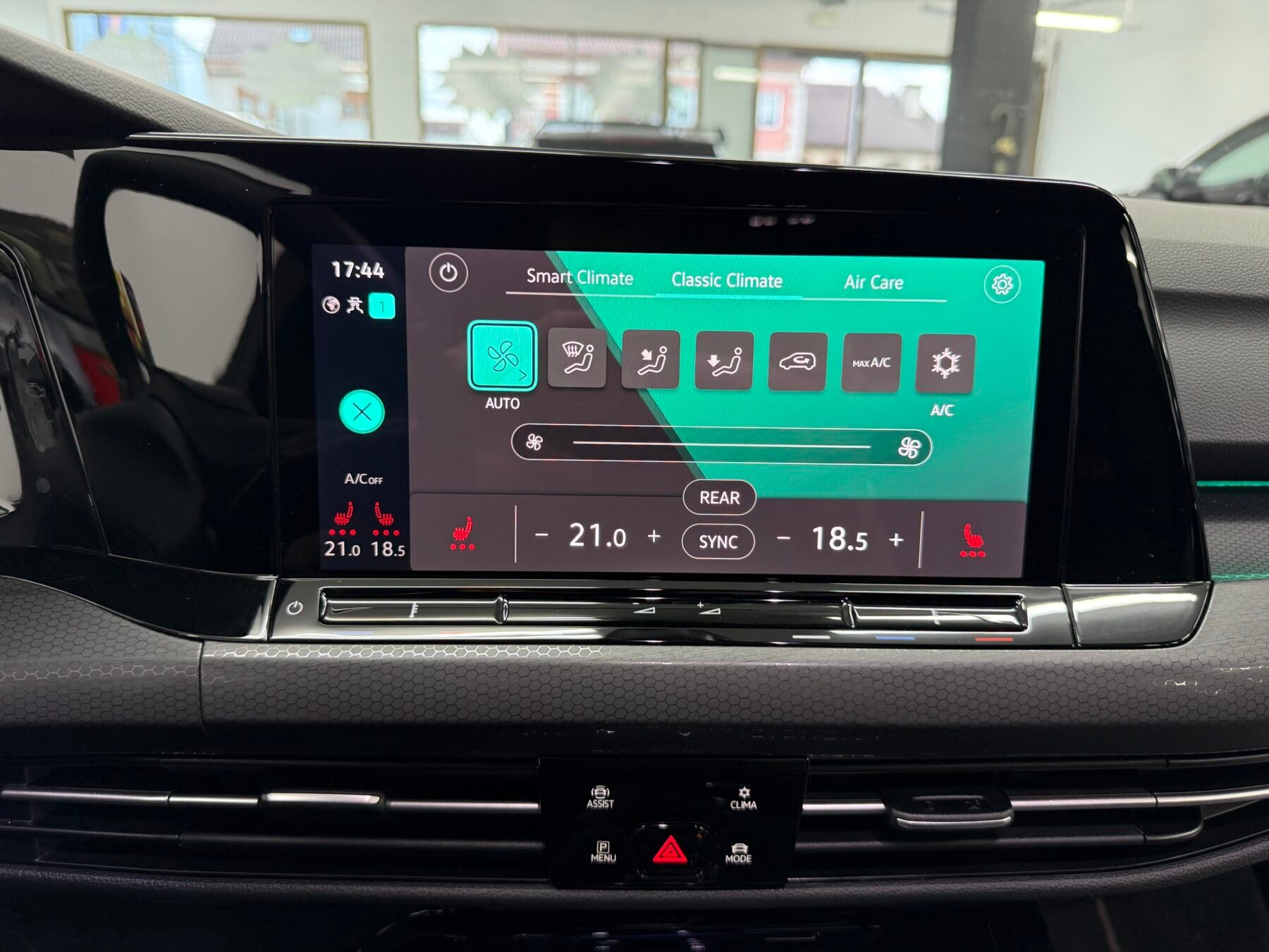 VOLKSWAGEN Golf GTI 8 CLUBSPORT