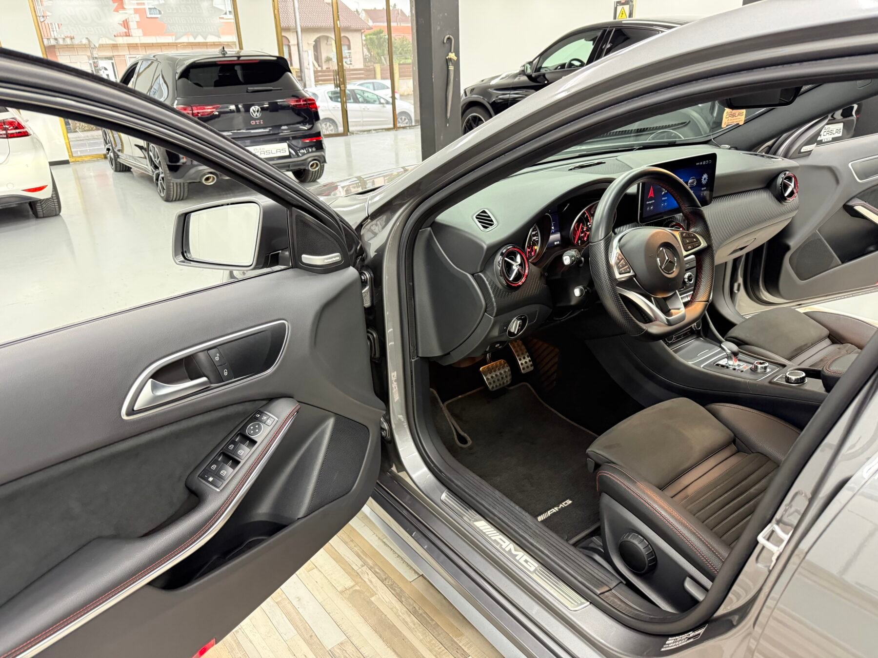 MERCEDES-BENZ Clase A AMG A 45 4MATIC