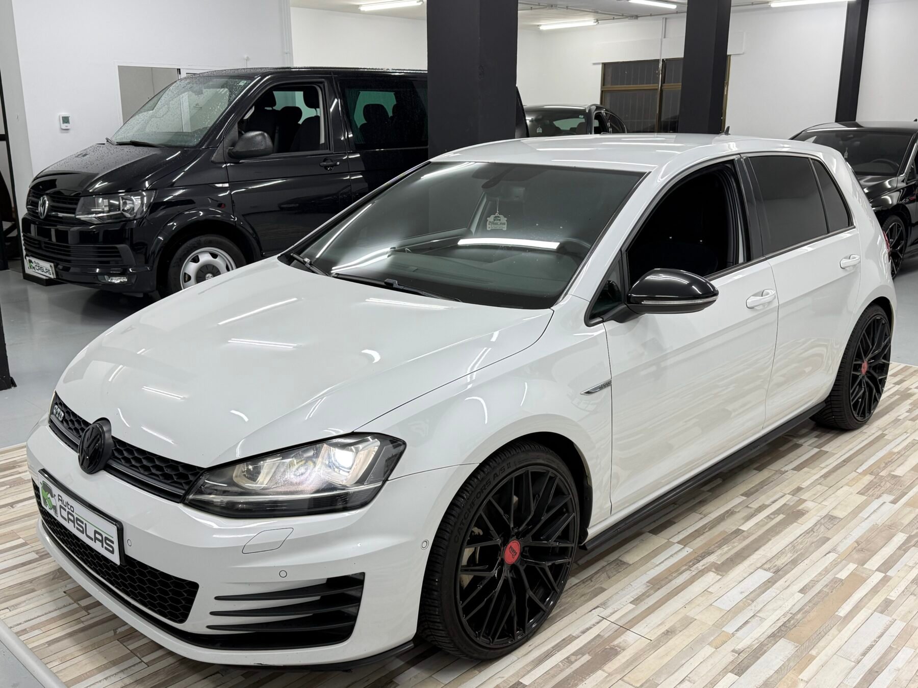 VOLKSWAGEN Golf GTD 