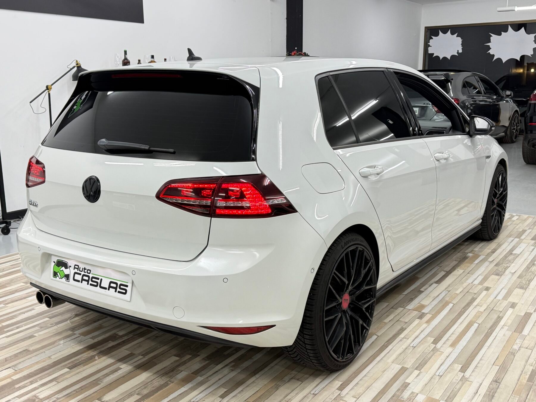 VOLKSWAGEN Golf GTD 