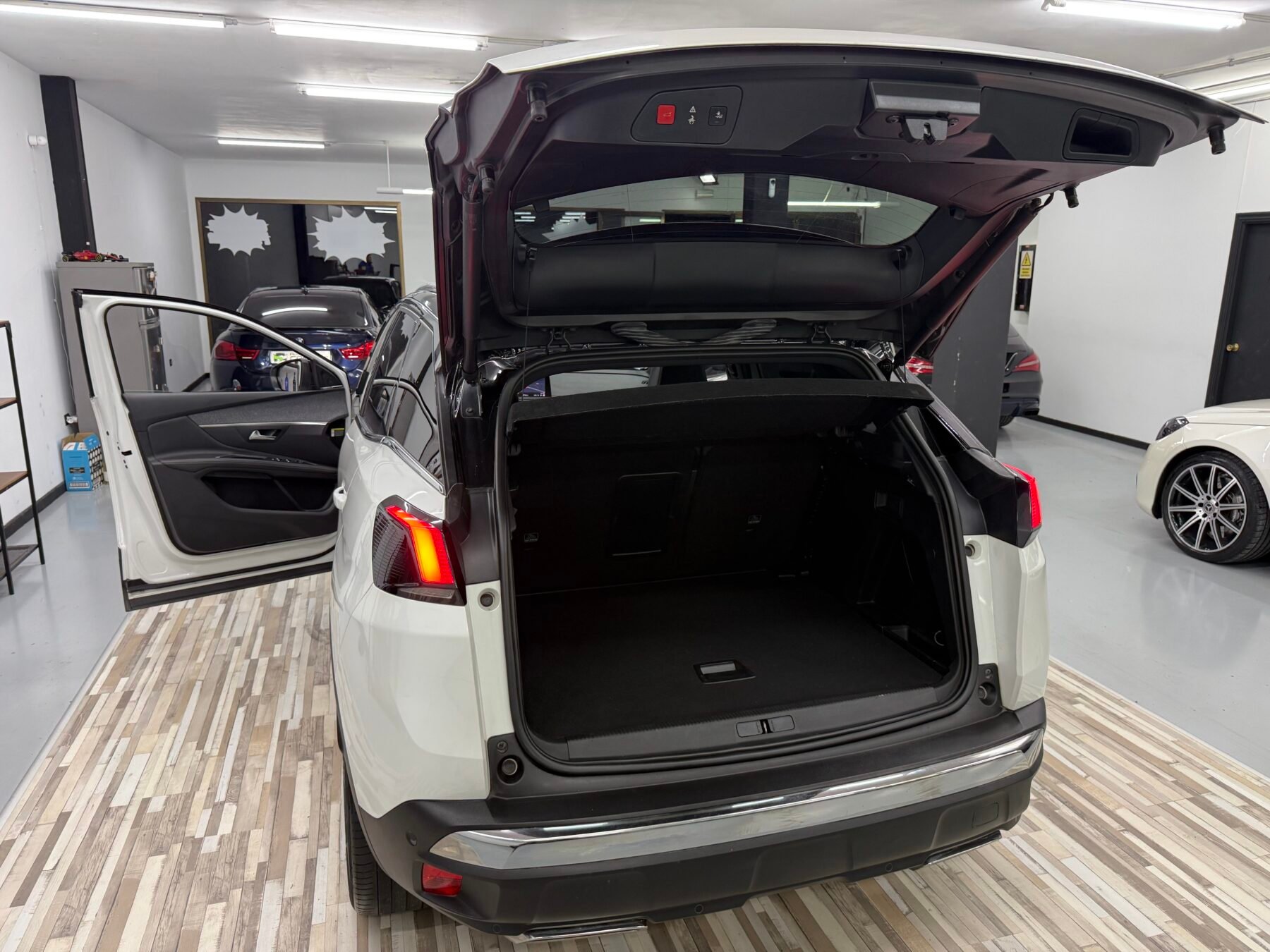 PEUGEOT 3008 1.5 HDi GT LINE 