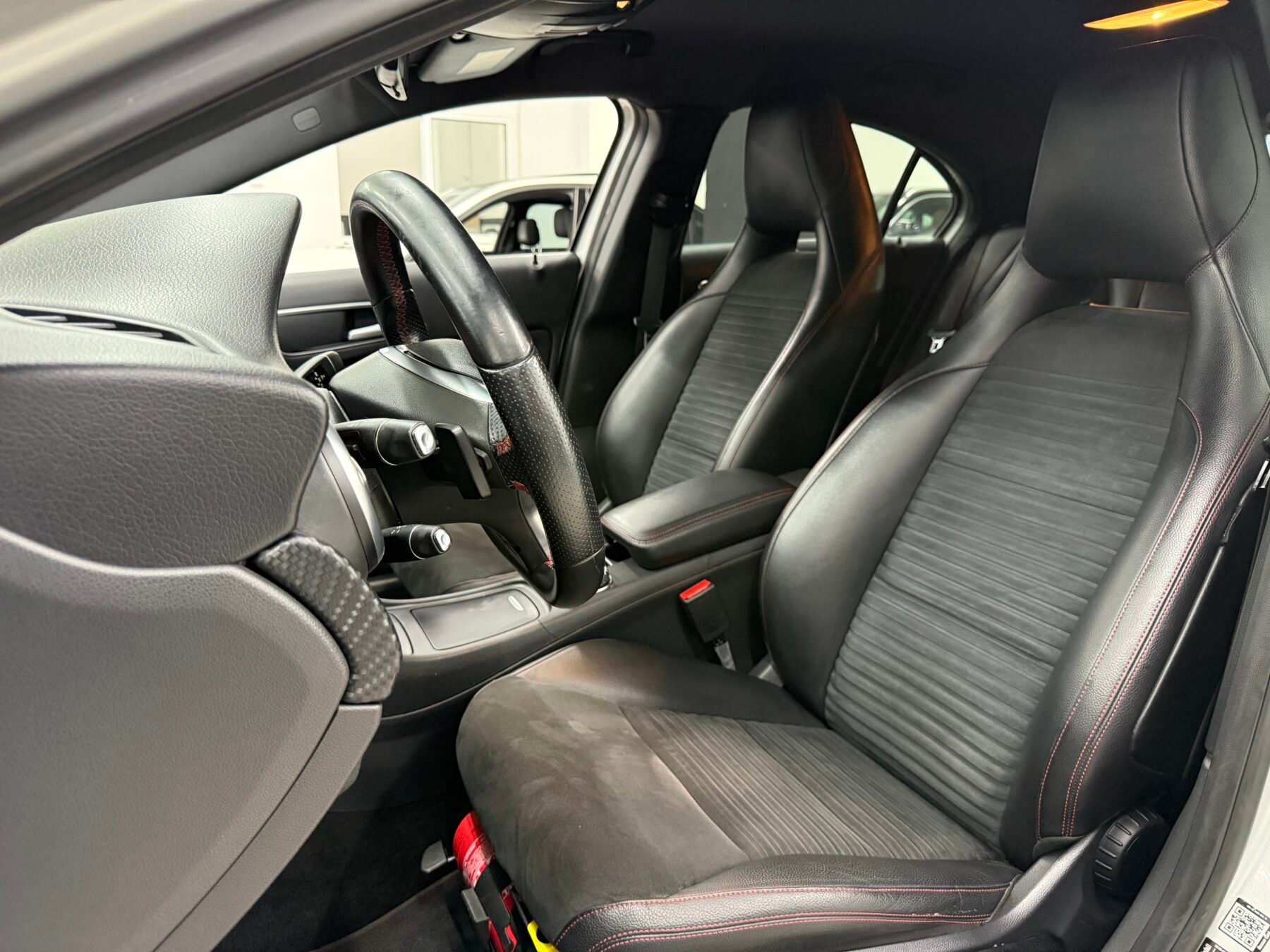 MERCEDES-BENZ Clase A A200 AMG 