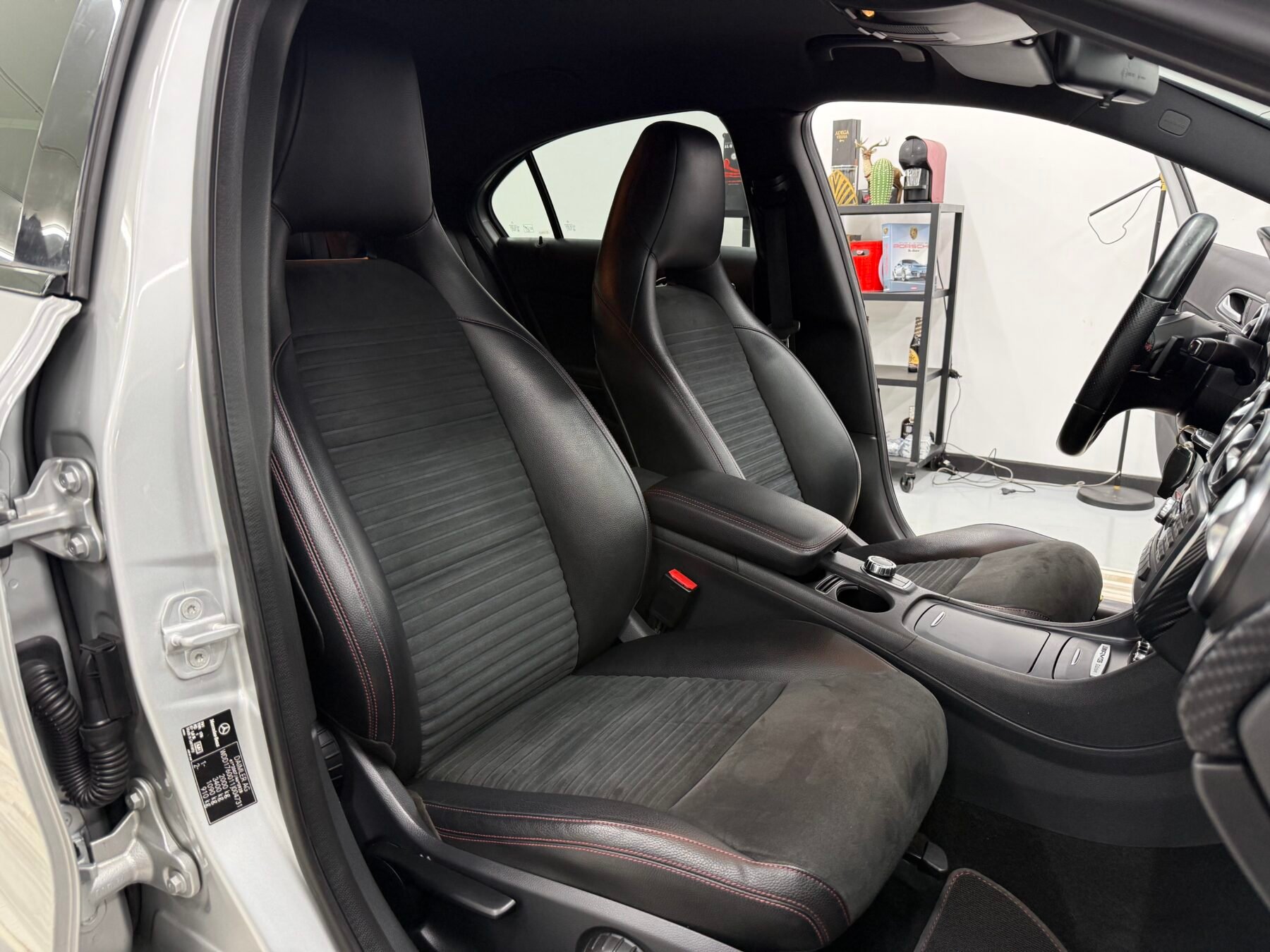 MERCEDES-BENZ Clase A A200 AMG 