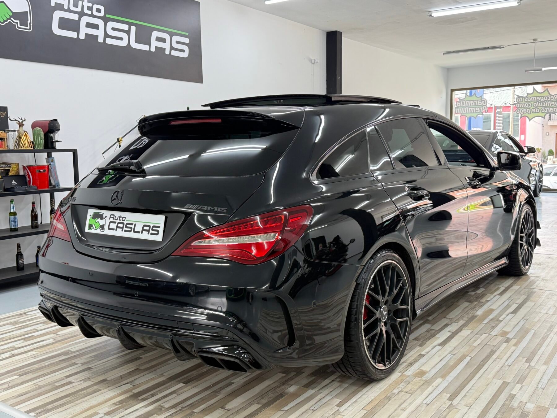 MERCEDES-BENZ CLA CLA 45 AMG Shooting Break