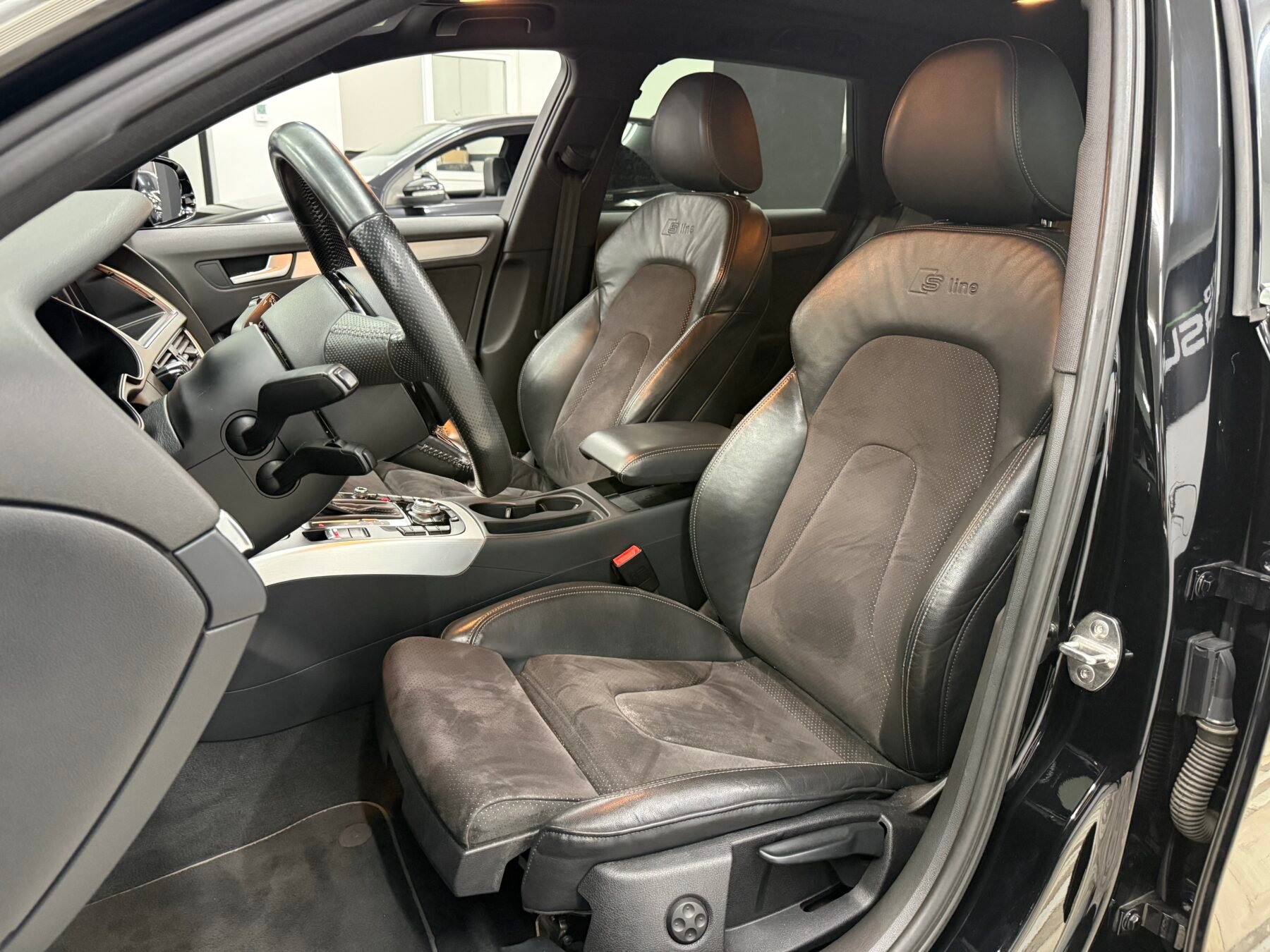 AUDI A4 2.0tdi 190cv S Line 