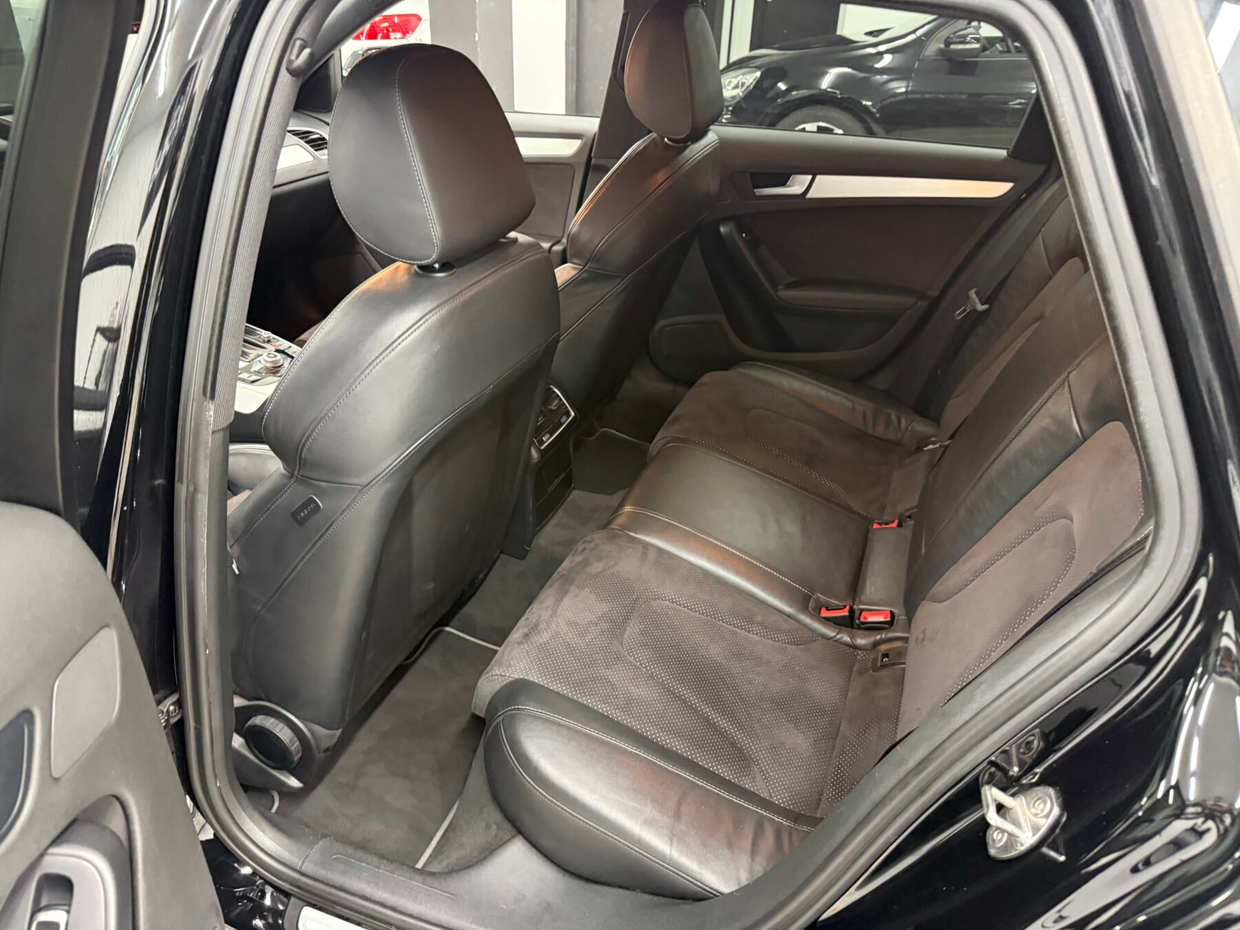 AUDI A4 2.0tdi 190cv S Line 