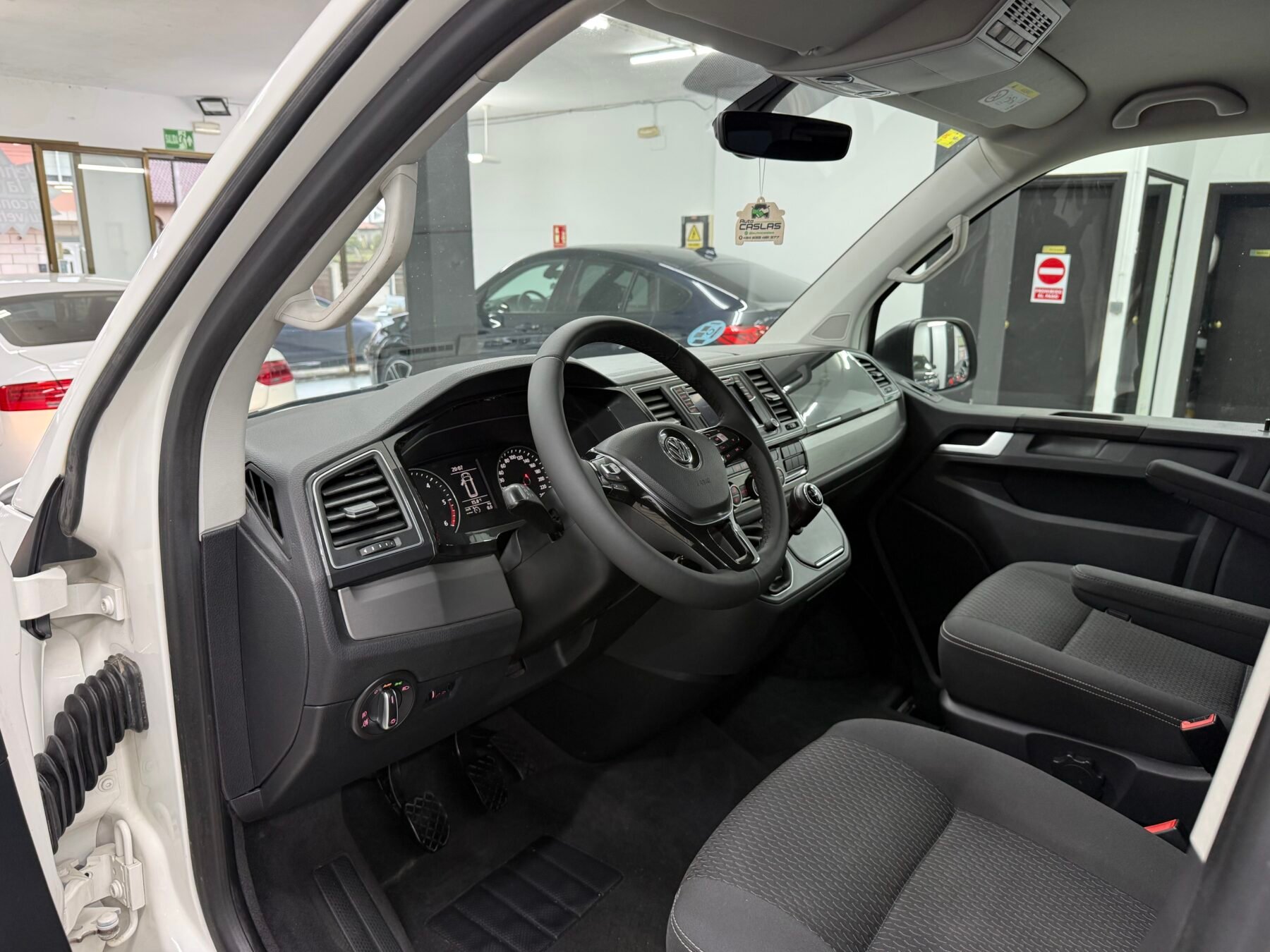 VOLKSWAGEN Multivan 2.0tdi 150cv 7 plazas 