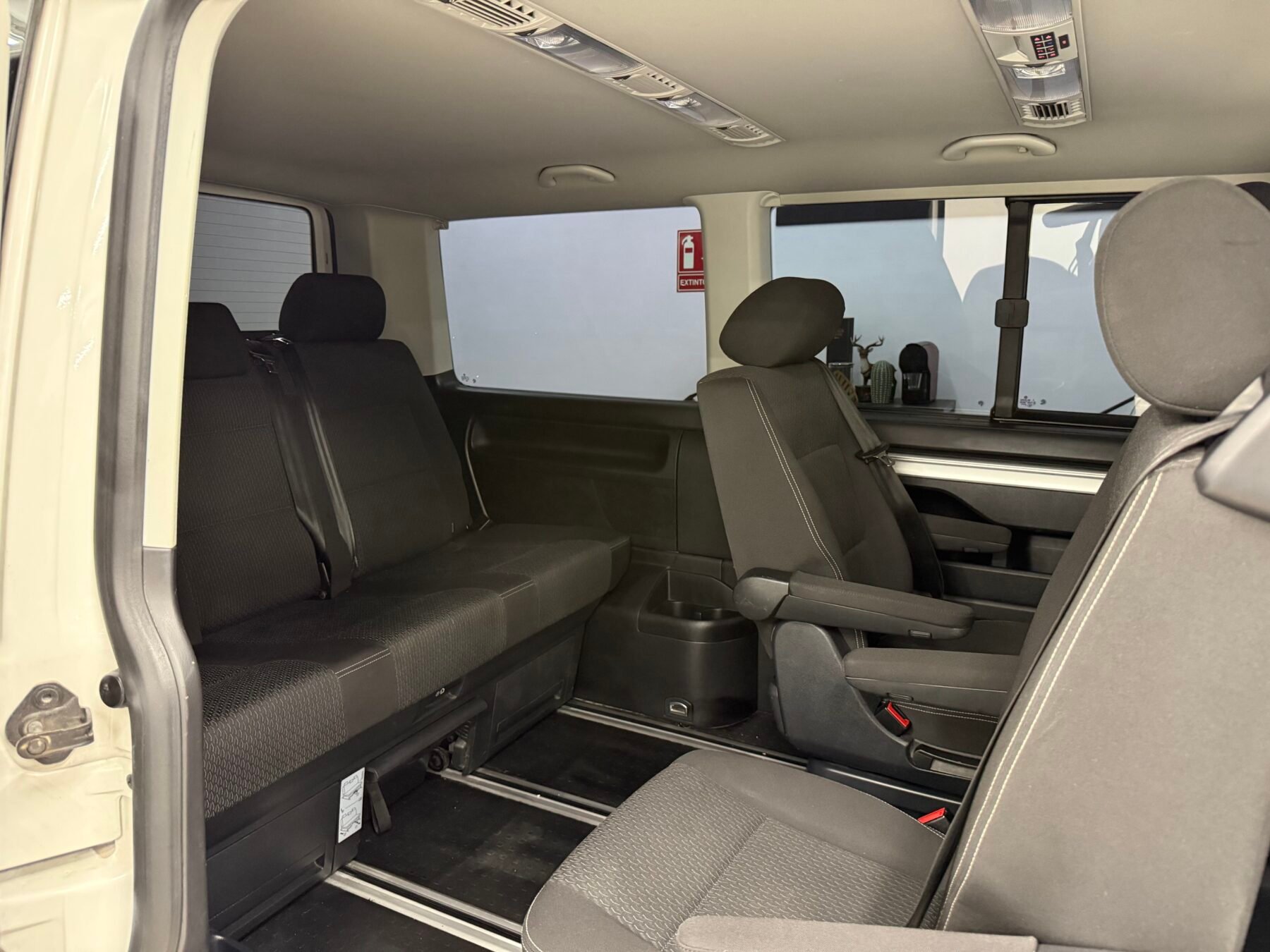 VOLKSWAGEN Multivan 2.0tdi 150cv 7 plazas 