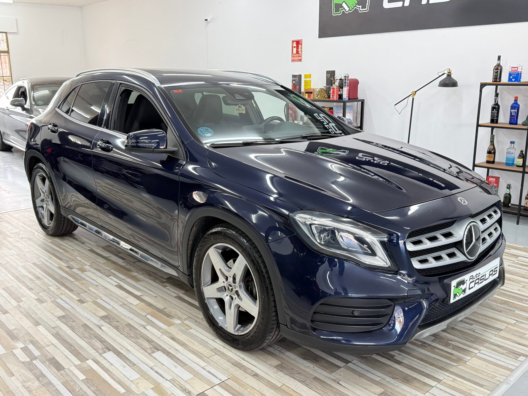 MERCEDES-BENZ GLA 200d AMG