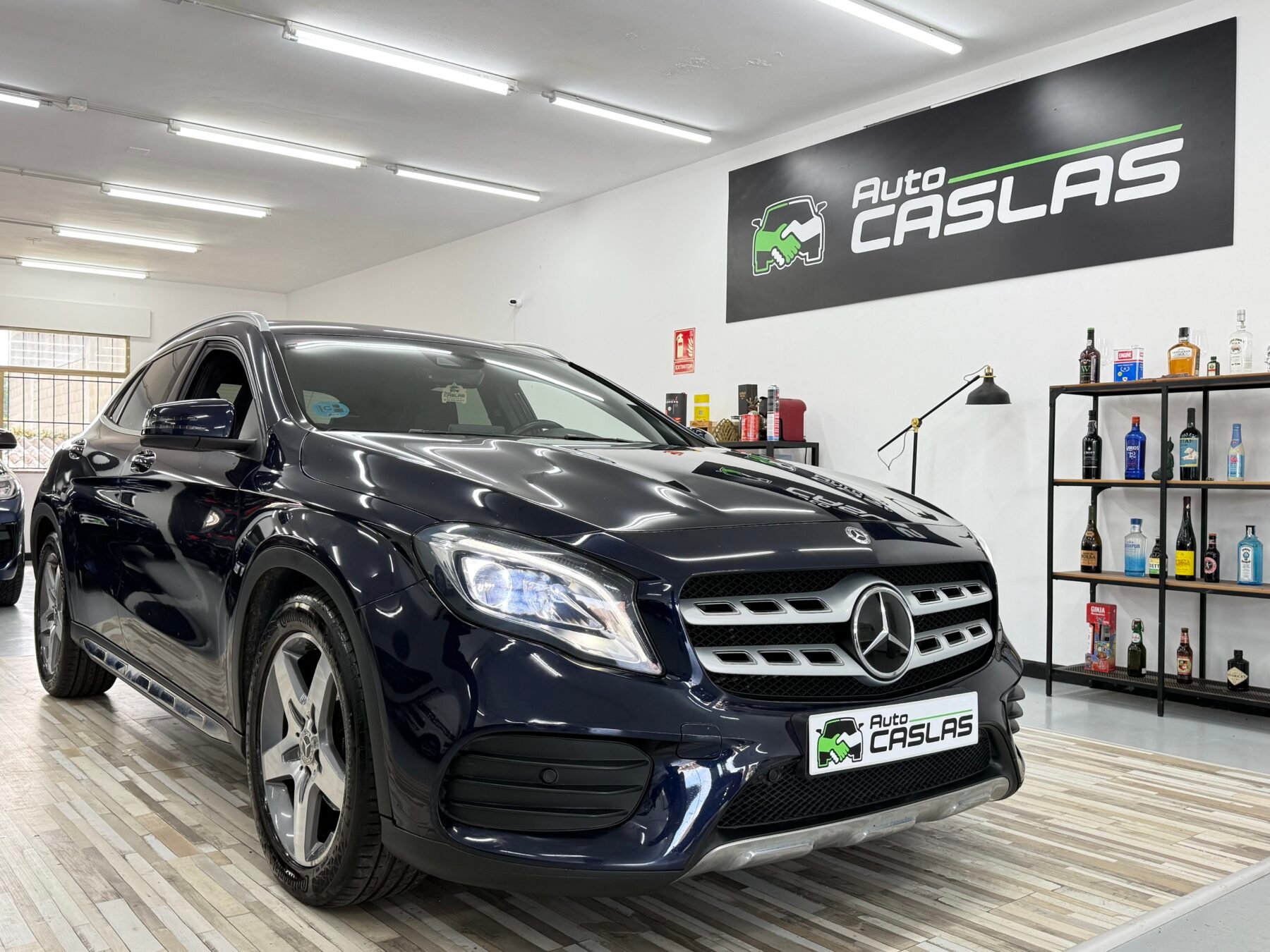 MERCEDES-BENZ GLA 200d AMG