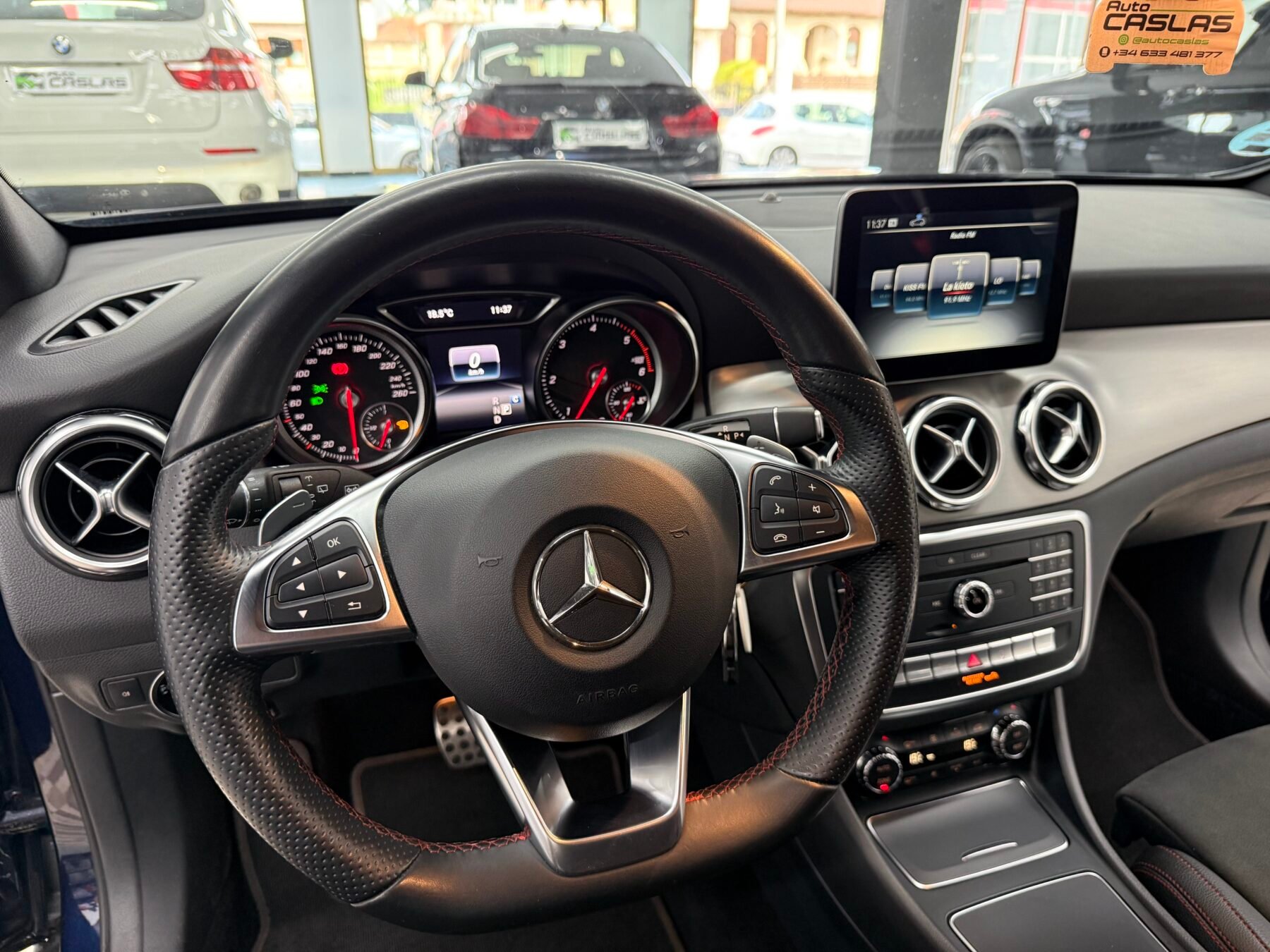 MERCEDES-BENZ GLA 200d AMG