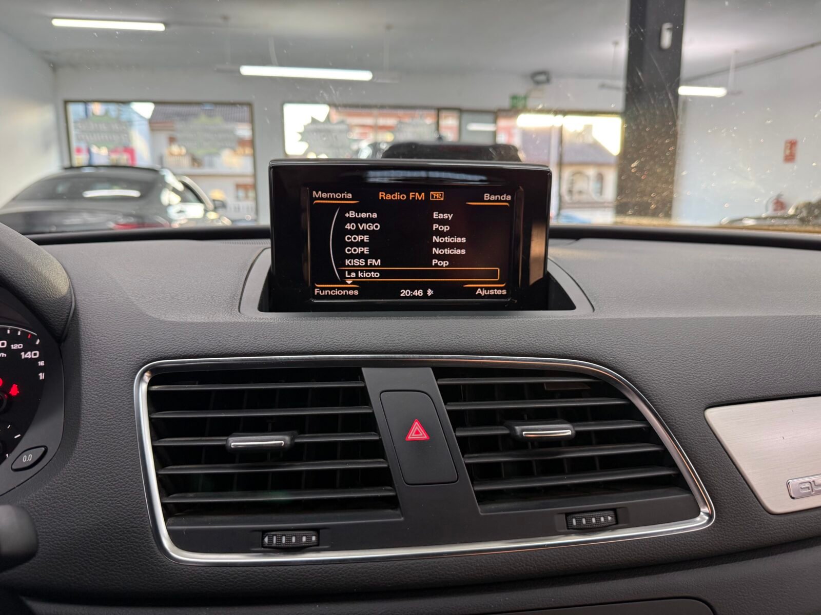 AUDI Q3 2.0tdi S Line Quattro 