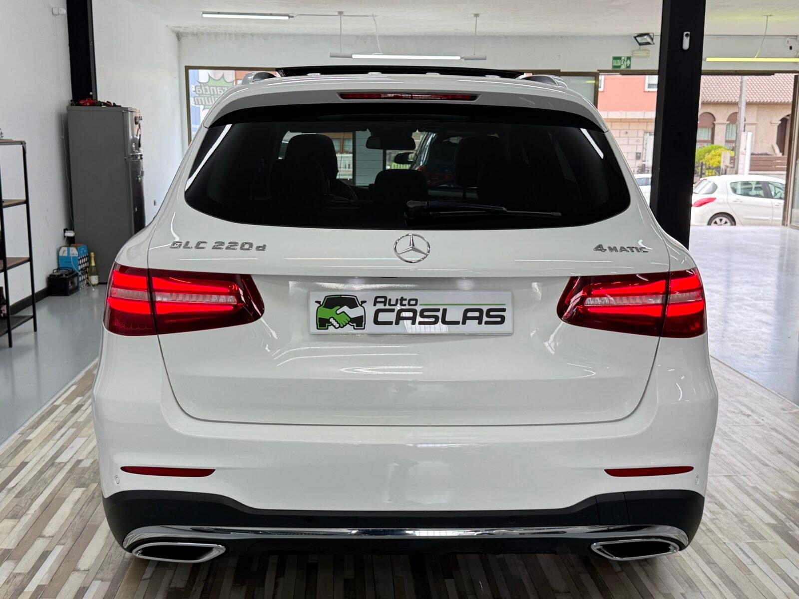 MERCEDES-BENZ GLC 220d 4MATIC