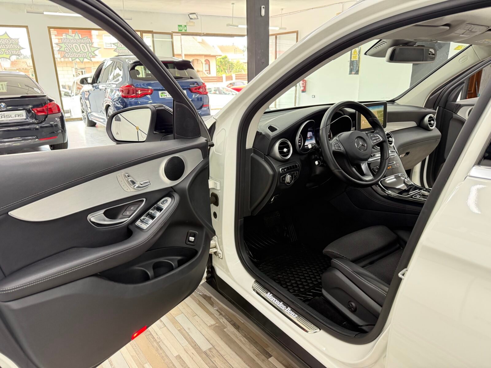 MERCEDES-BENZ GLC 220d 4MATIC
