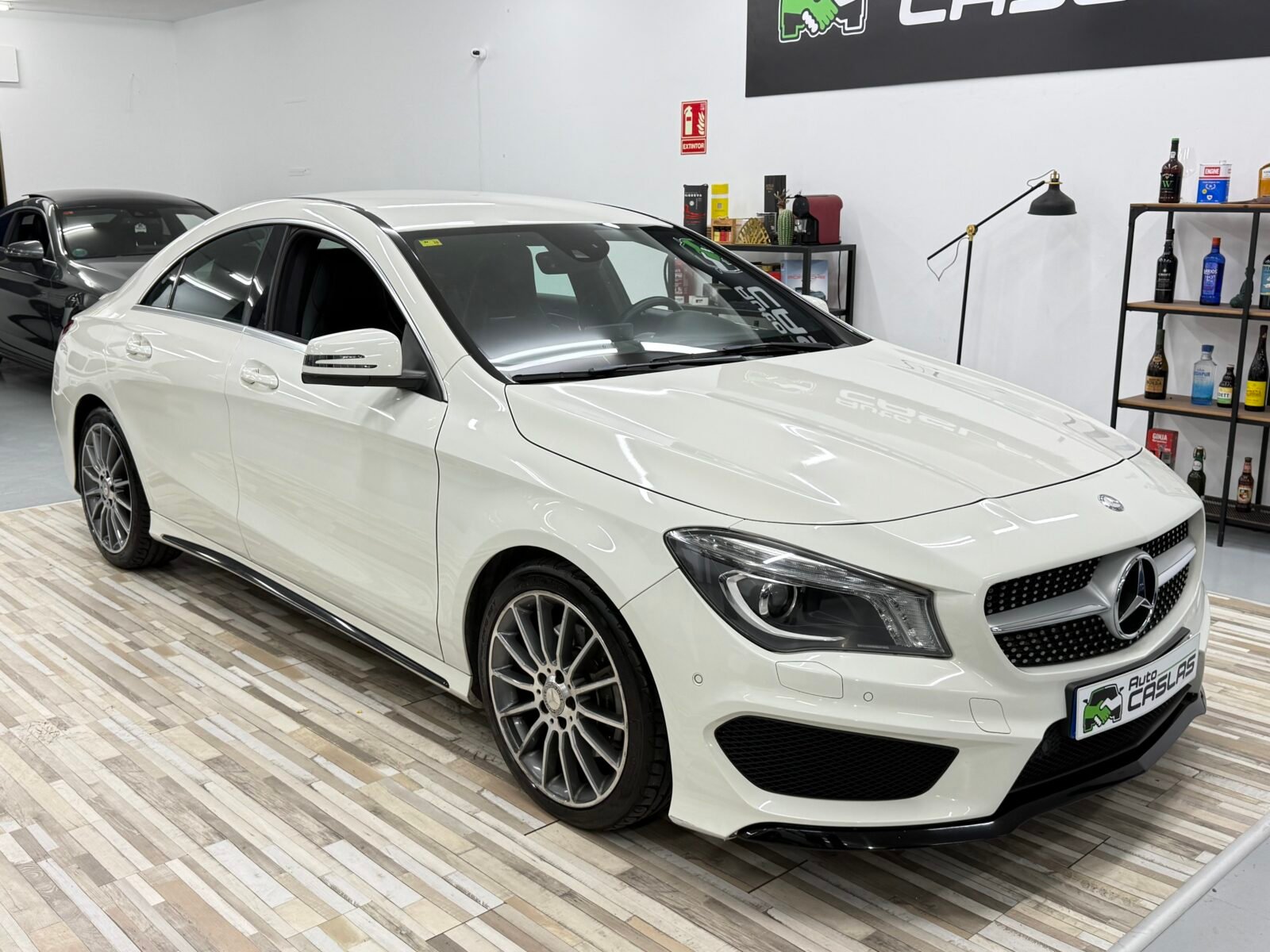 MERCEDES-BENZ CLA 220d AMG 