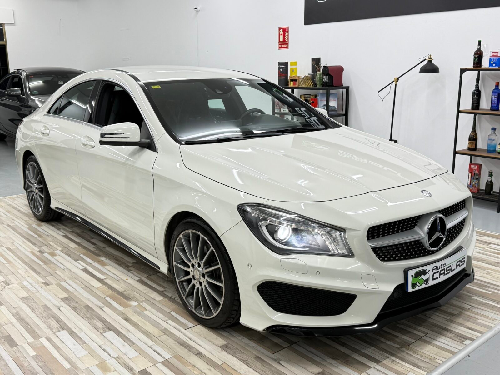 MERCEDES-BENZ CLA 220d AMG 