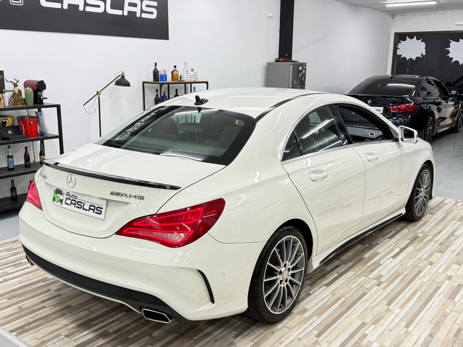 MERCEDES-BENZ CLA 220d AMG 