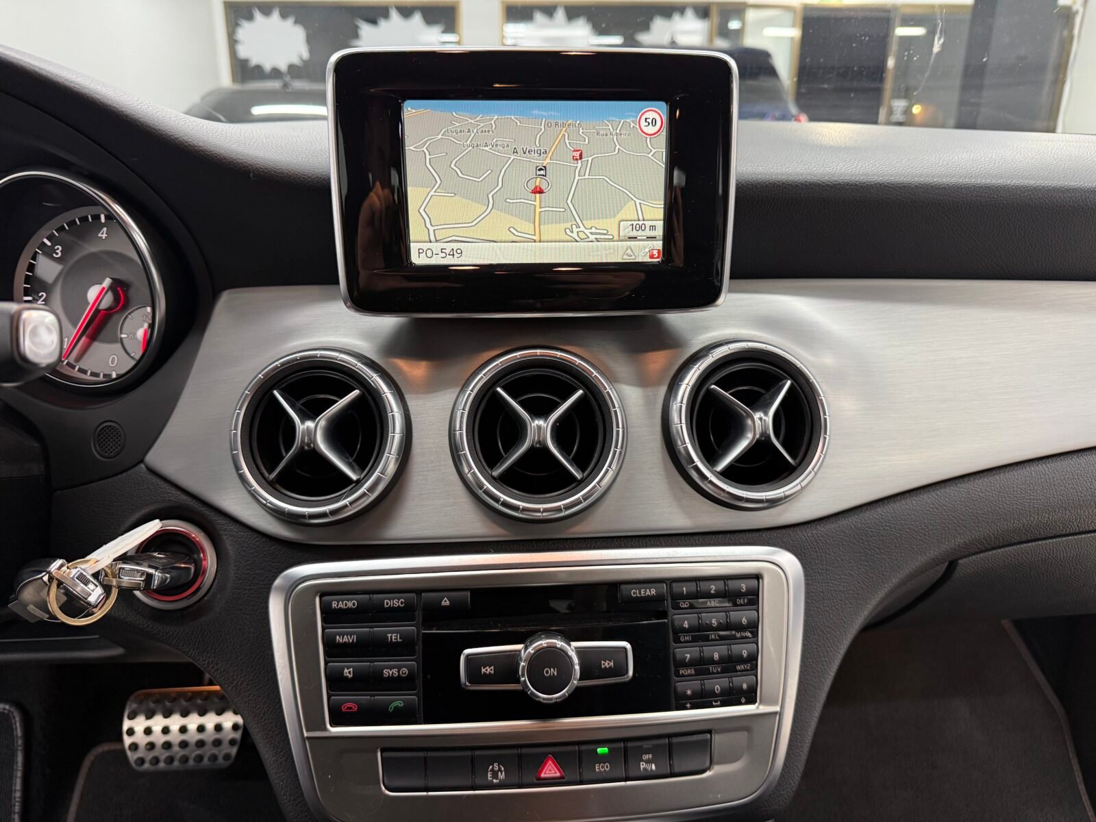 MERCEDES-BENZ CLA 220d AMG 