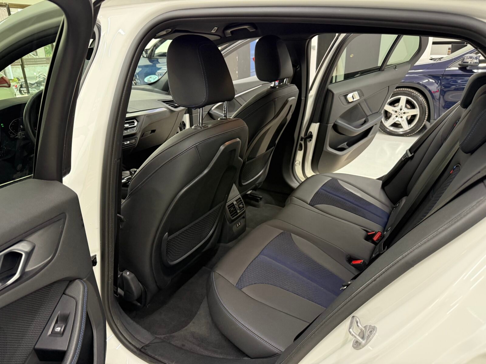 BMW Serie 1 118d Pack M 