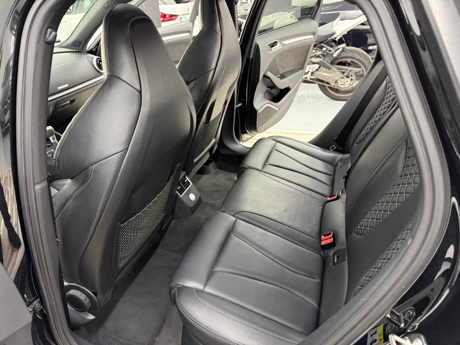 AUDI RS3 Sportback 400cv 